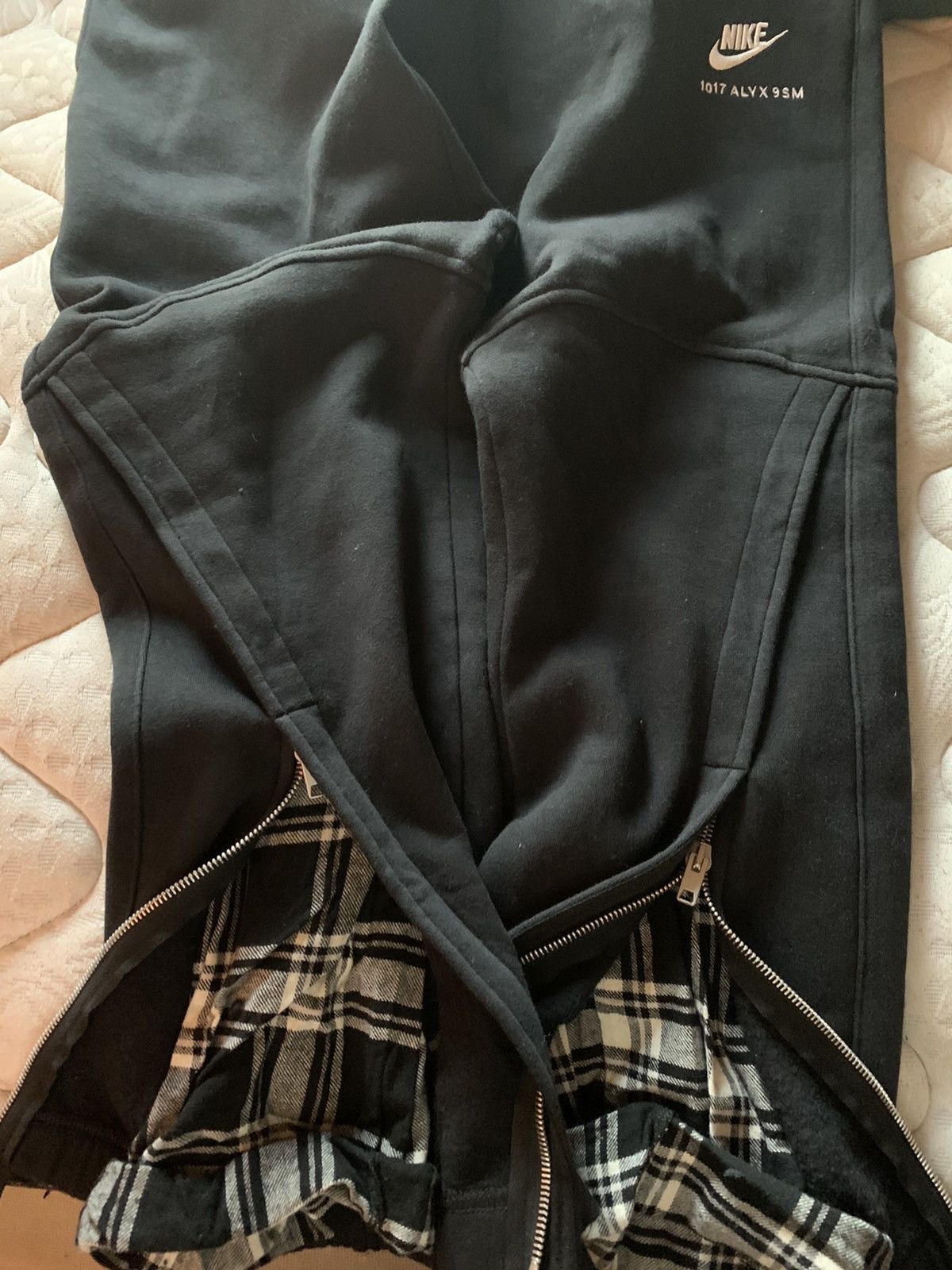 1017 ALYX 9SM × Alyx × Nike 1017 ALYX 9SM X NIKE Training Pant Size US 34 / EU 50 - 5 Thumbnail