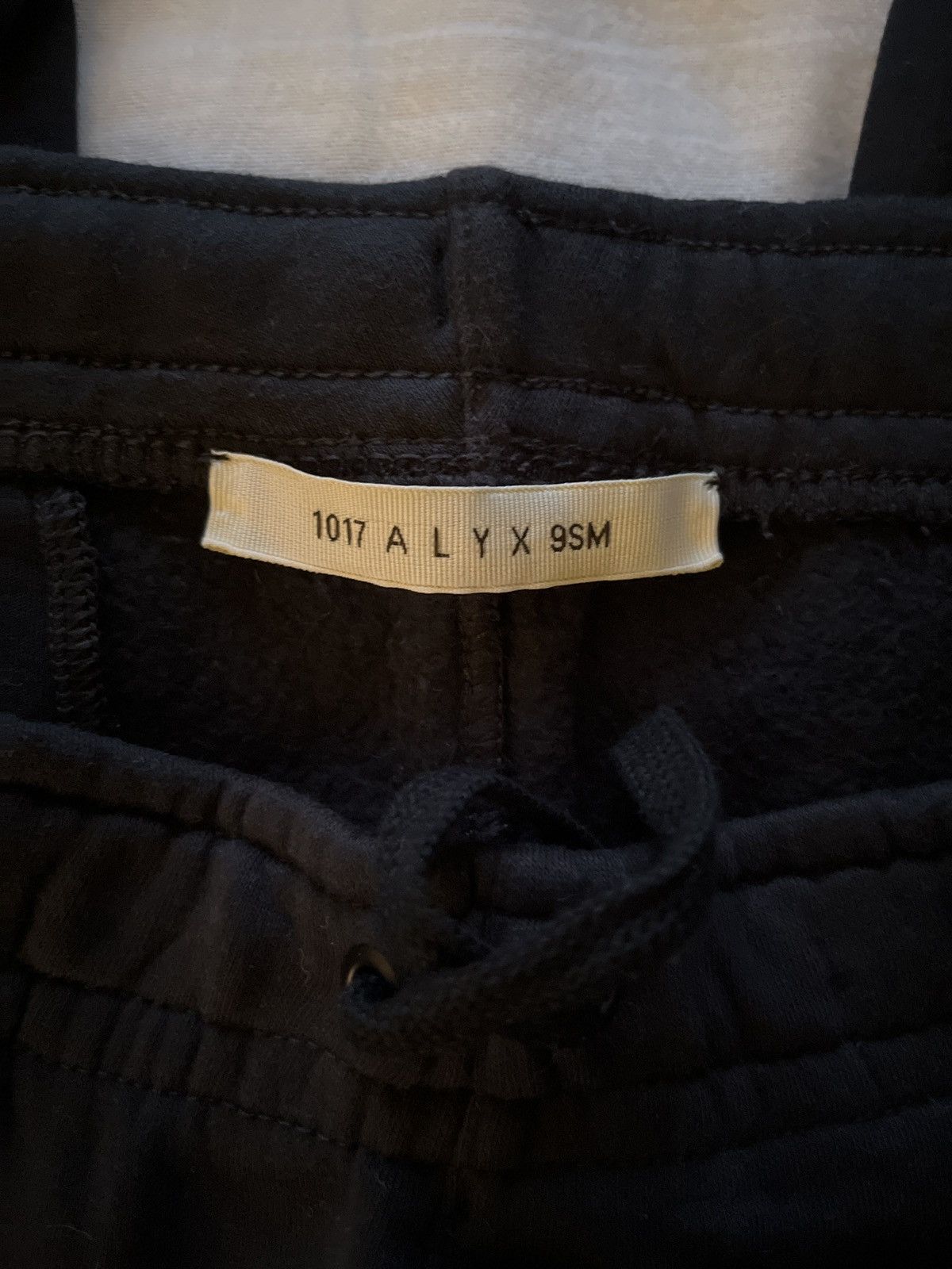 1017 ALYX 9SM × Alyx × Nike 1017 ALYX 9SM X NIKE Training Pant Size US 34 / EU 50 - 8 Thumbnail