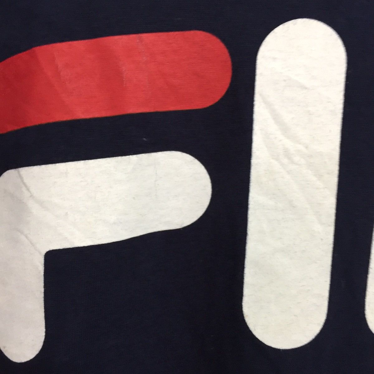 Fila Vintage Fila Big Logo Tshirt Streetwear Tee Size US L / EU 52-54 / 3 - 11 Thumbnail