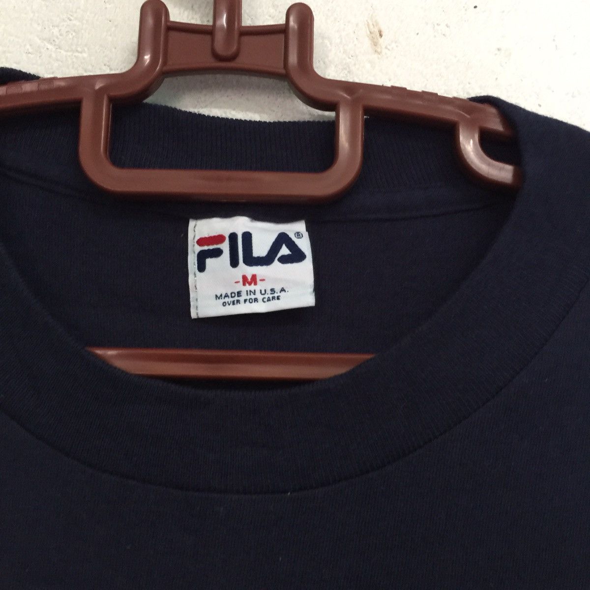 Fila Vintage Fila Big Logo Tshirt Streetwear Tee Size US L / EU 52-54 / 3 - 4 Thumbnail