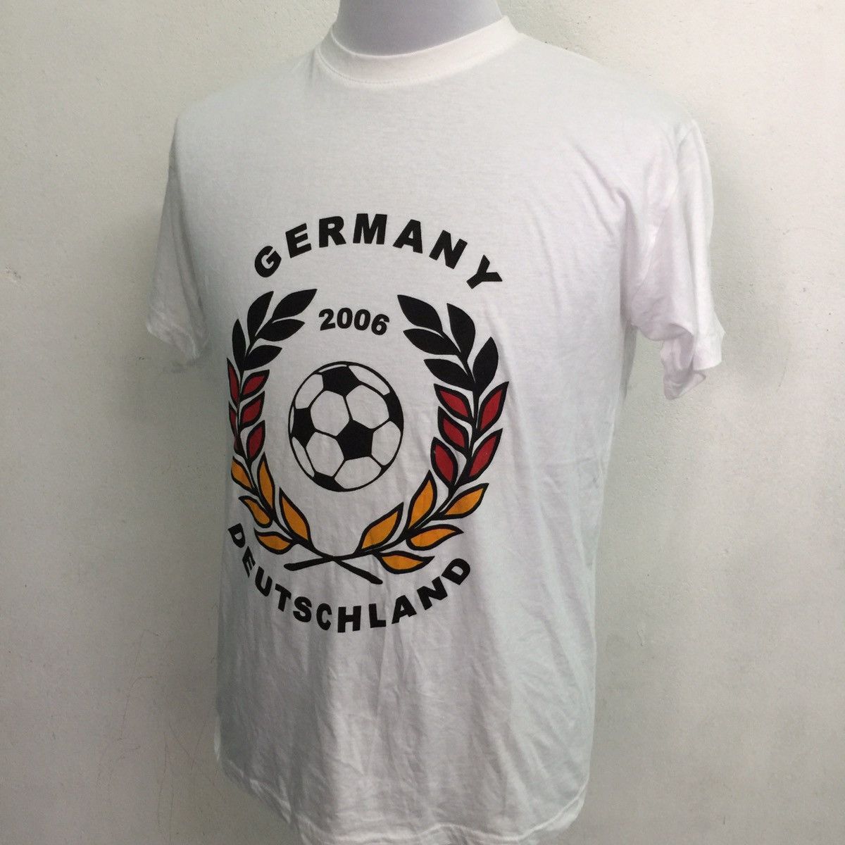 Other Vintage Germany 2006 tshirt Size US M / EU 48-50 / 2 - 4 Thumbnail