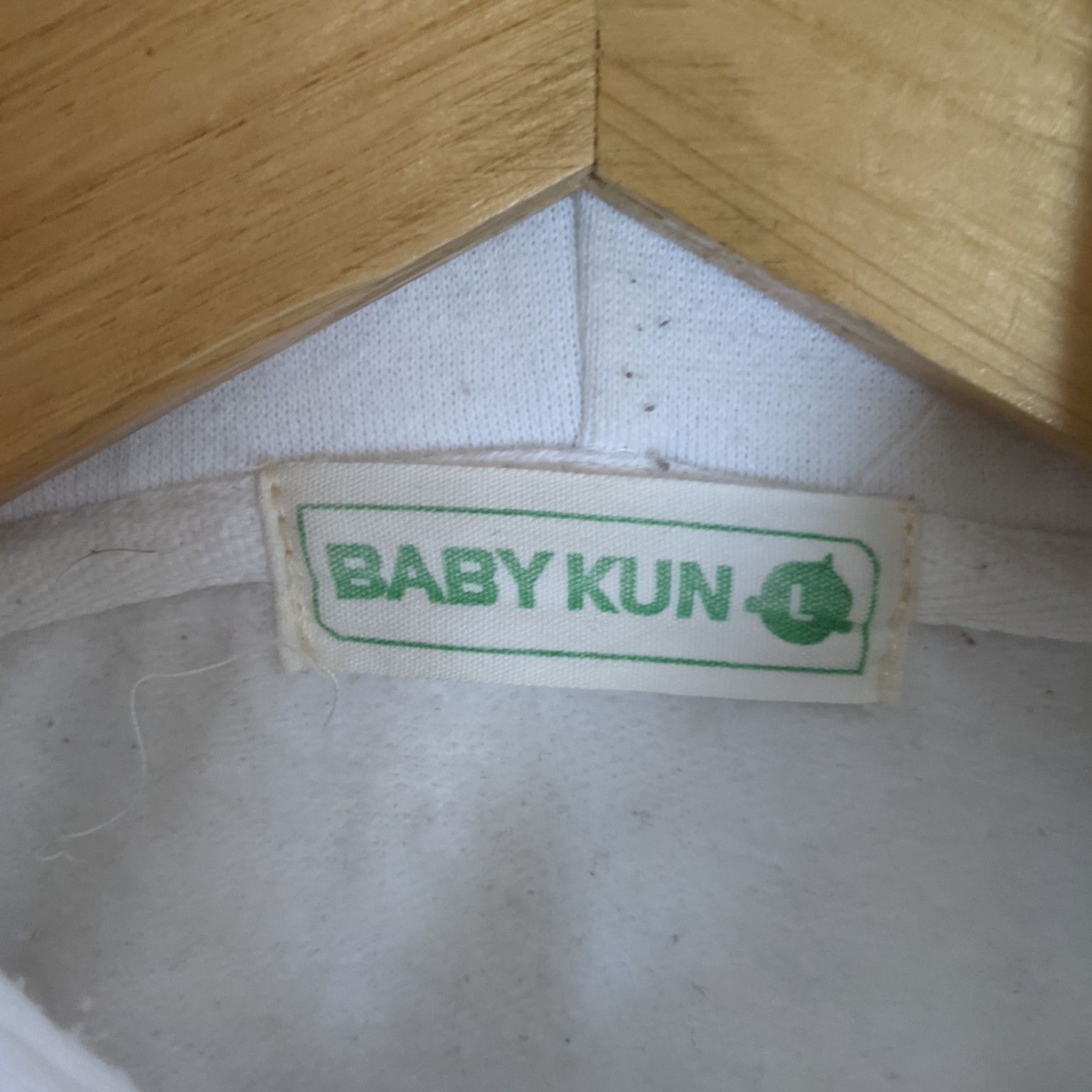 Japanese Brand Japan BABY KUN Hoodie Jumper Sweatshirt Size US M / EU 48-50 / 2 - 9 Thumbnail