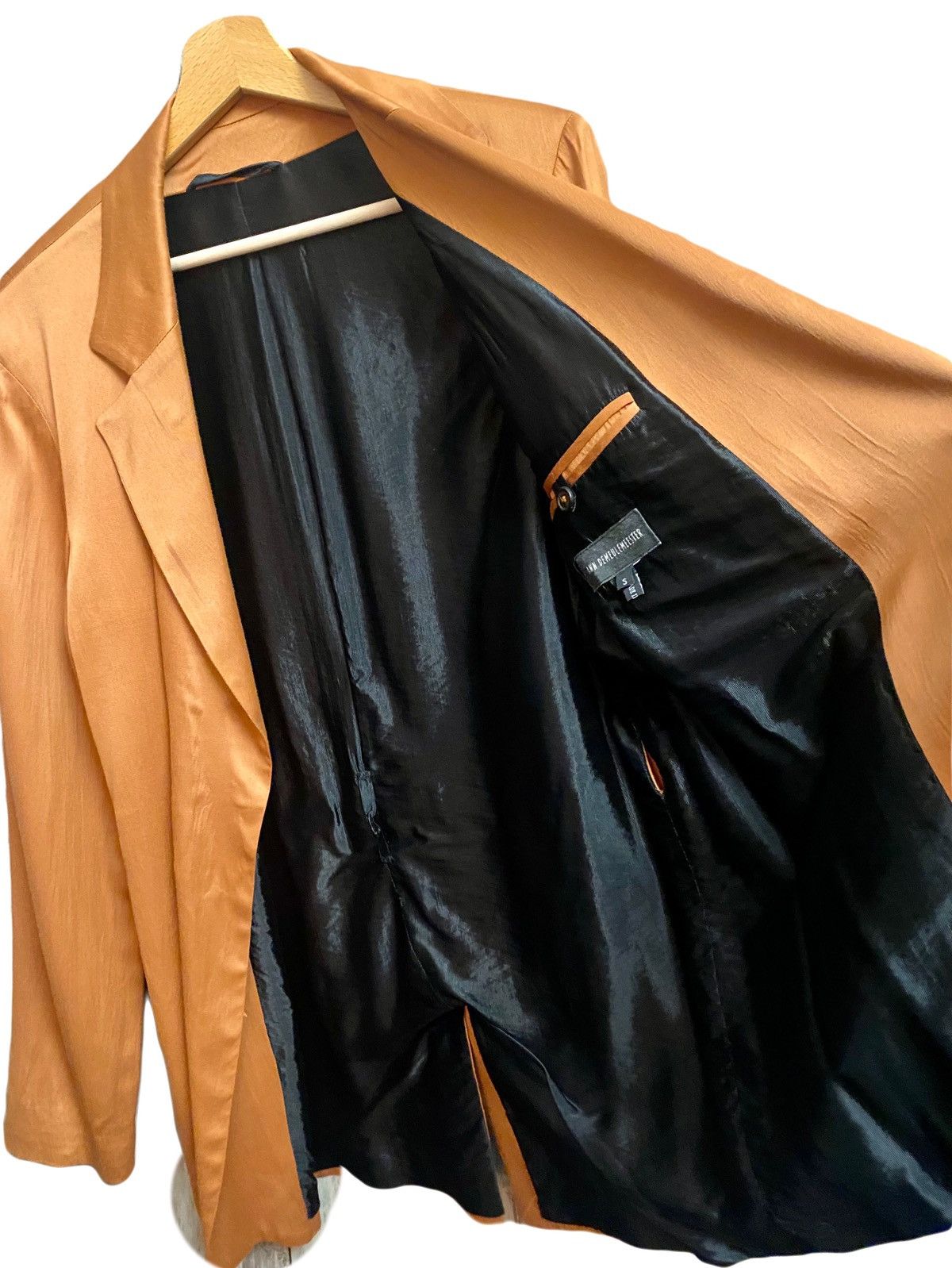 Ann Demeulemeester Ann Demeulemeester orange satin cross jacket S Size US S / EU 44-46 / 1 - 13 Thumbnail