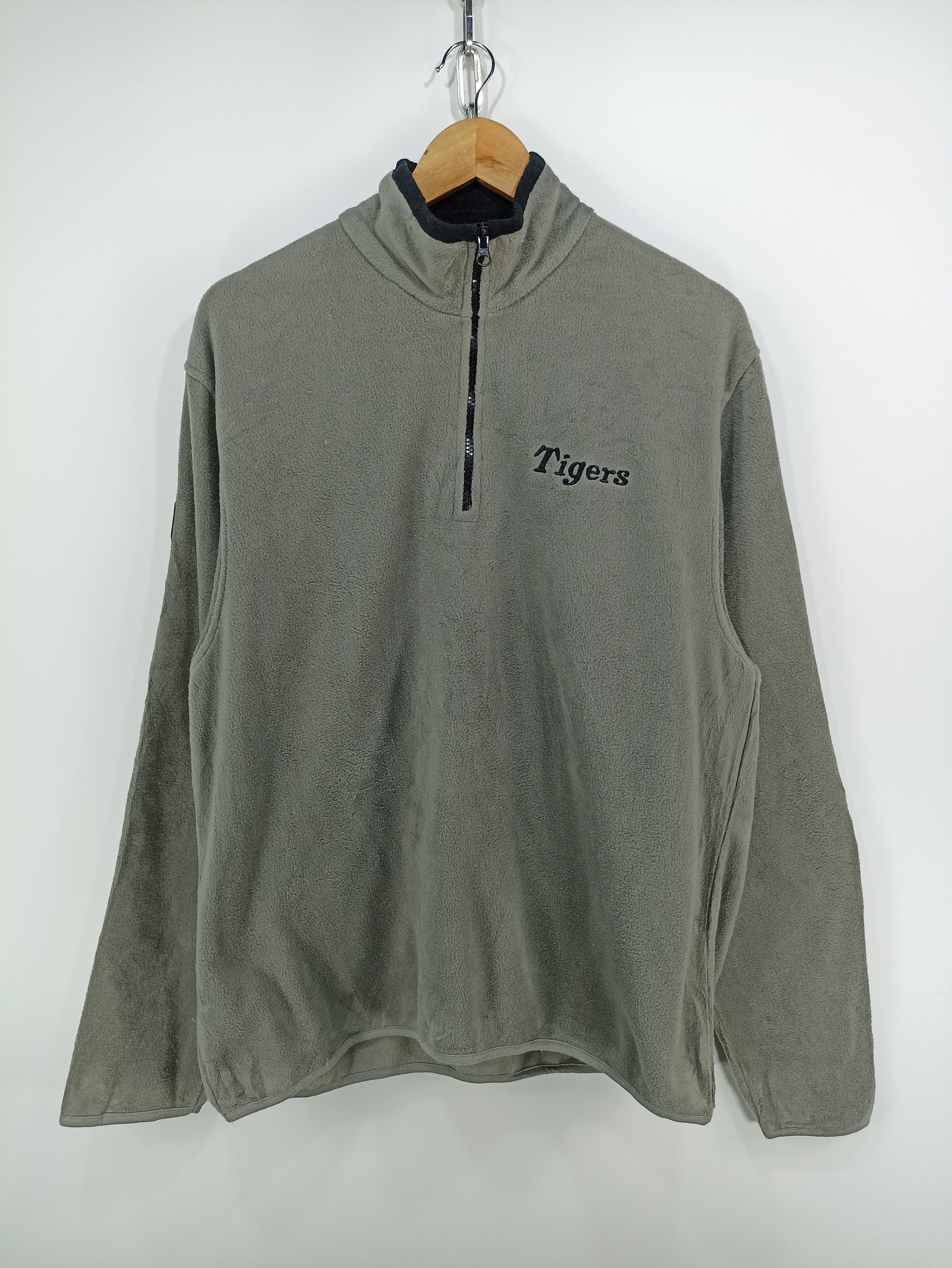 Japanese Brand × Vintage Vintage Tiger Hansin Fleece Sweatshirt Size US L / EU 52-54 / 3 - 1 Thumbnail