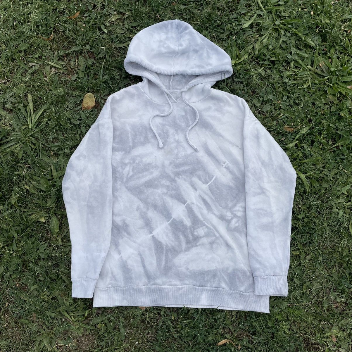 Vintage Vintage Y2K All Over Print Hoodie Washed Grey Grunge Baggy S Size US S / EU 44-46 / 1 - 1 Thumbnail