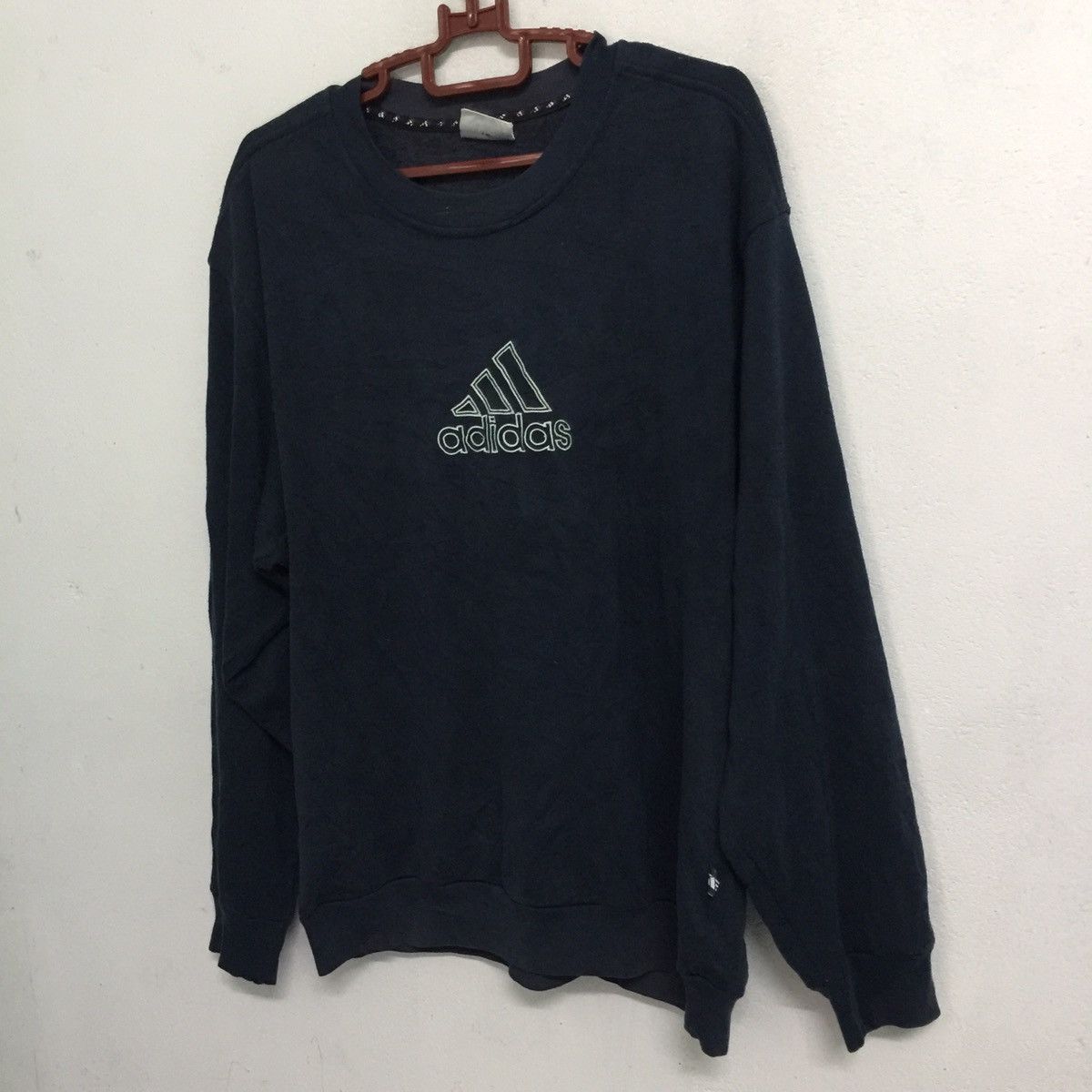 Adidas Adidas Embroidered Logo sweatshirt Size US M / EU 48-50 / 2 - 2 Thumbnail