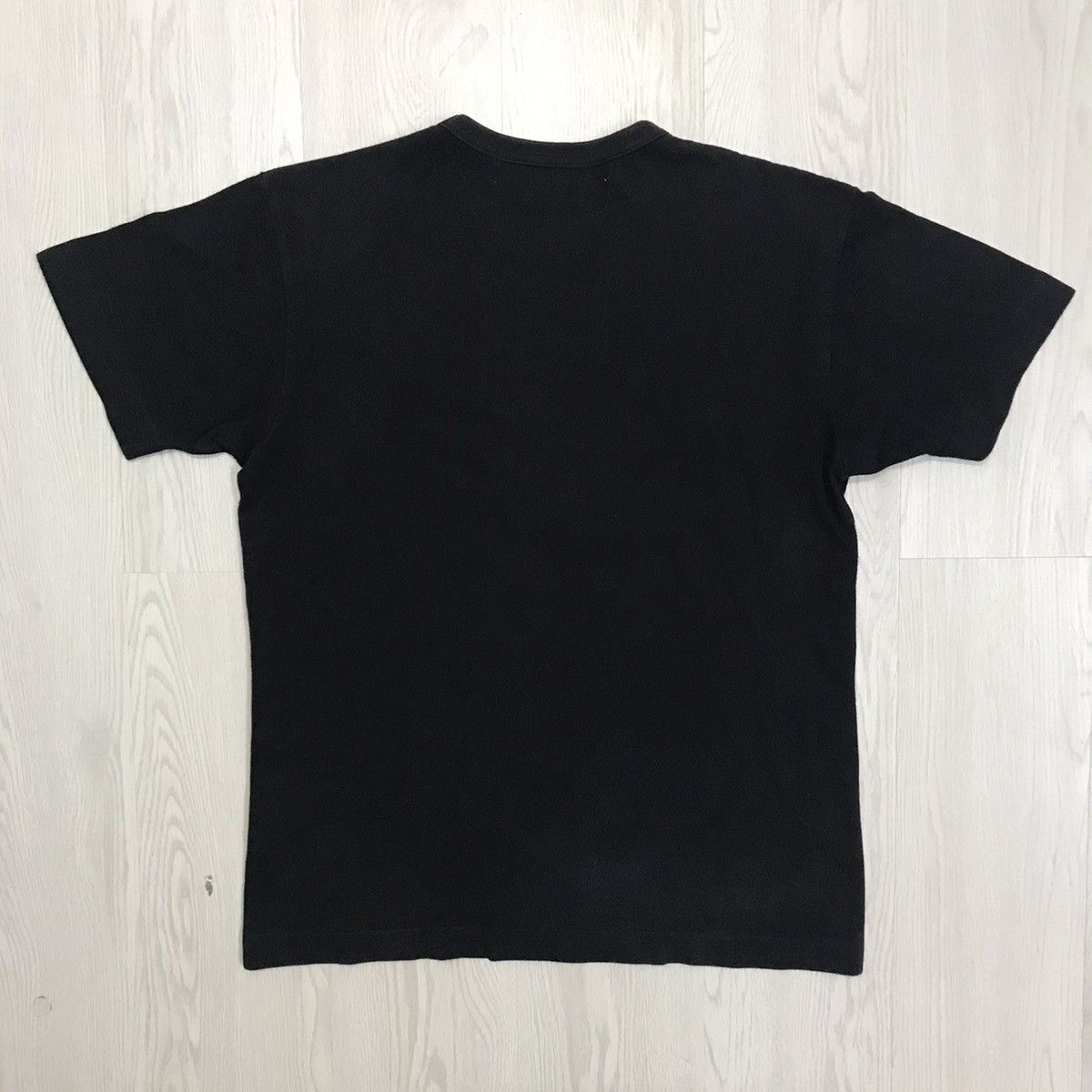 Comme des Garcons × Comme des Garcons PLAY × If Six Was Nine Vintage Comme Des Garcons Play Tee CDG Play Tee 2011 Edition Size US M / EU 48-50 / 2 - 4 Thumbnail