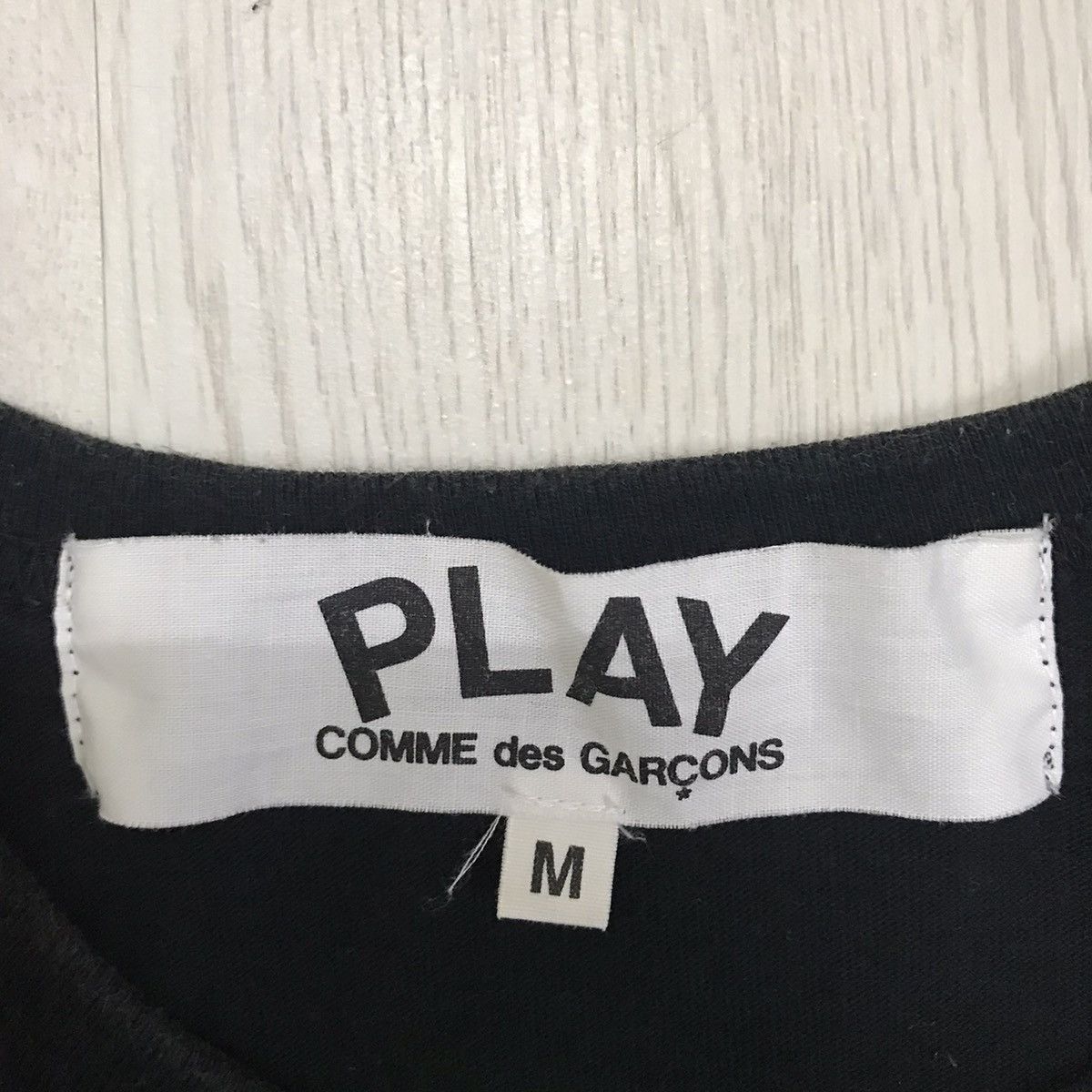 Comme des Garcons × Comme des Garcons PLAY × If Six Was Nine Vintage Comme Des Garcons Play Tee CDG Play Tee 2011 Edition Size US M / EU 48-50 / 2 - 7 Thumbnail
