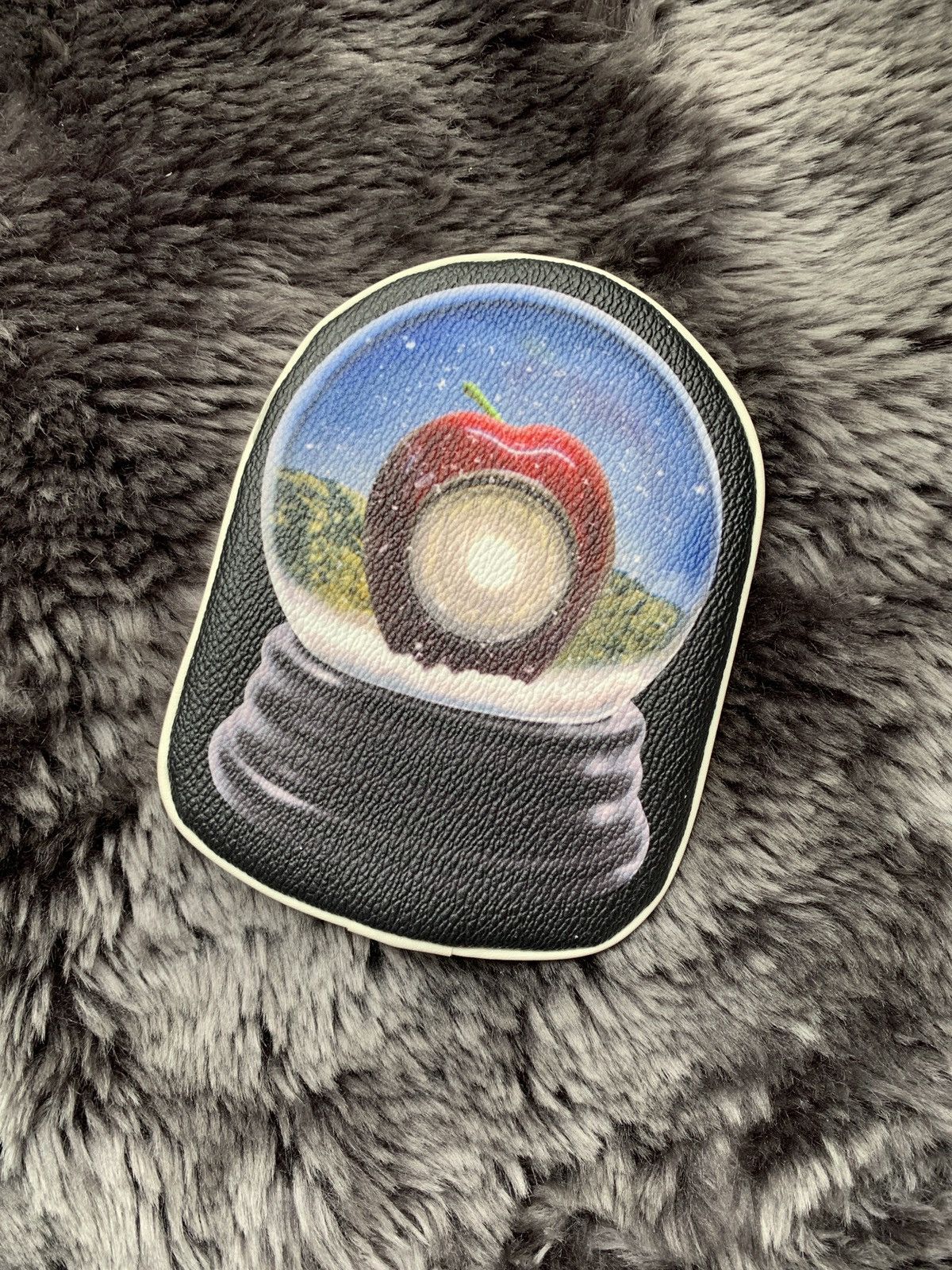 Undercover Undercover Gilapple Snow globe Coins Bag wallet pouch Size ONE SIZE - 2 Thumbnail