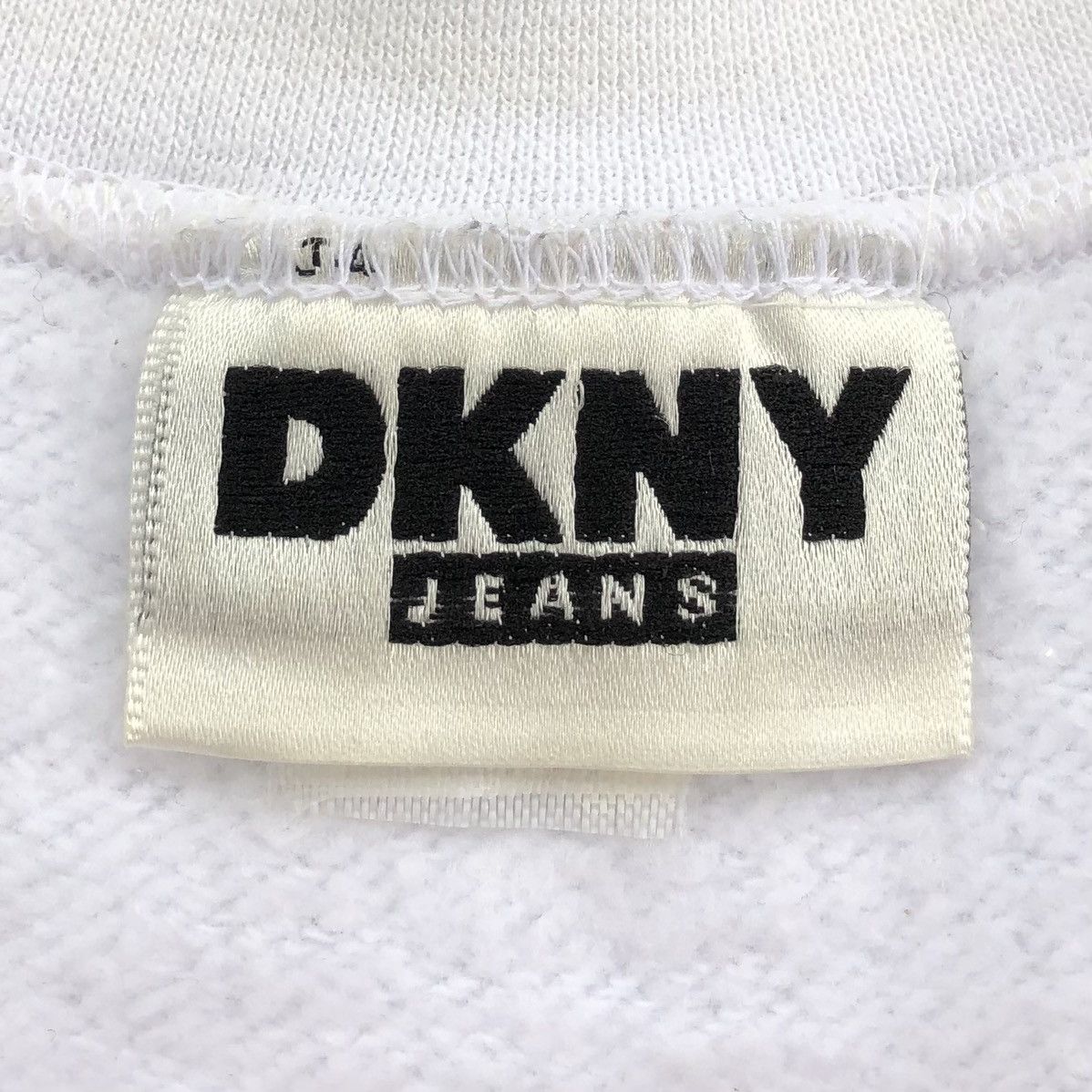 DKNY Vintage 90s DKNY Jeans Big Logo Sweatshirt Size US L / EU 52-54 / 3 - 11 Thumbnail