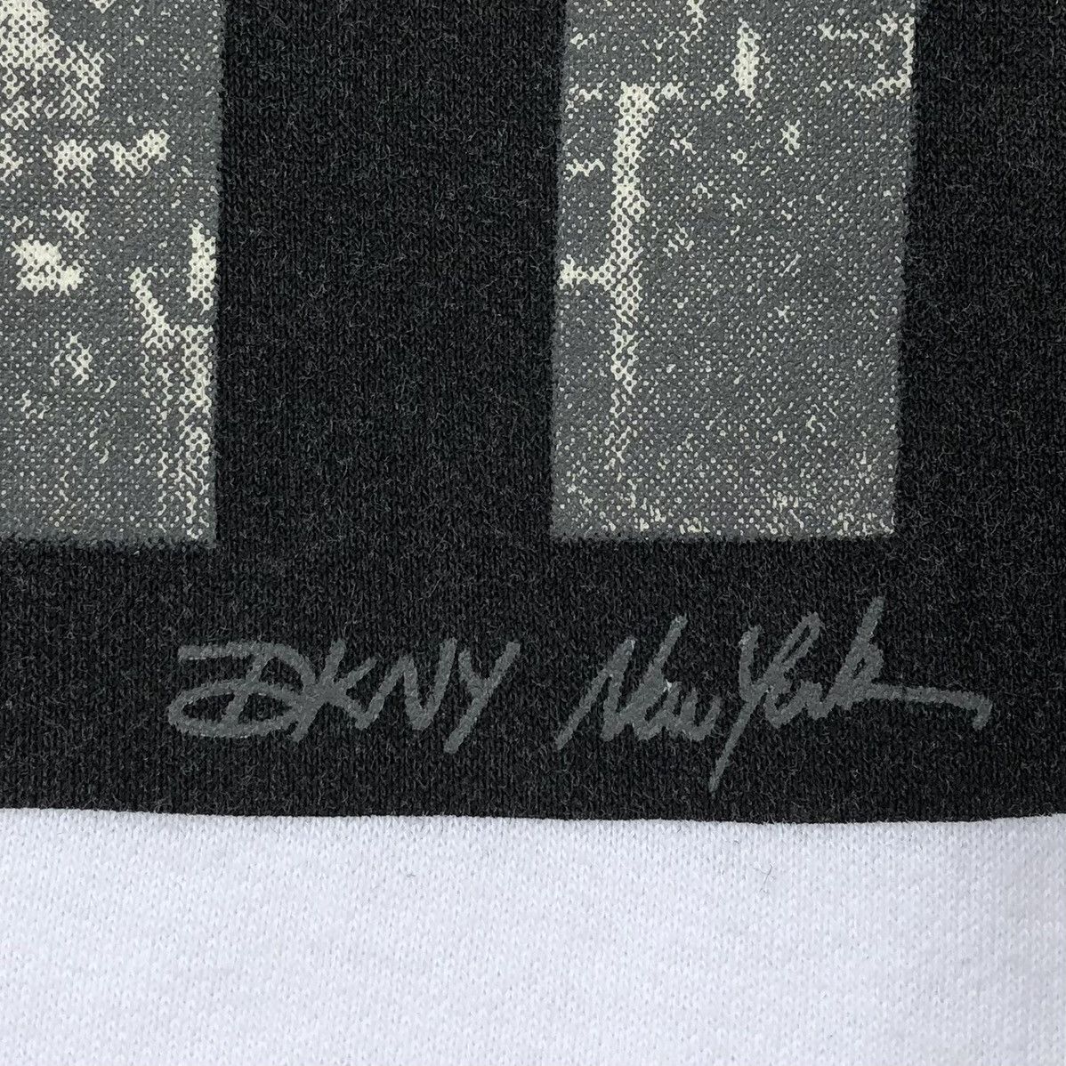 DKNY Vintage 90s DKNY Jeans Big Logo Sweatshirt Size US L / EU 52-54 / 3 - 6 Thumbnail