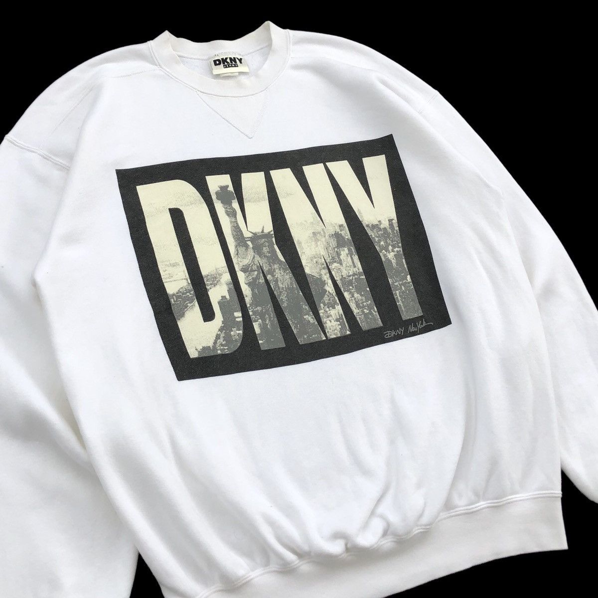 DKNY Vintage 90s DKNY Jeans Big Logo Sweatshirt Size US L / EU 52-54 / 3 - 3 Thumbnail
