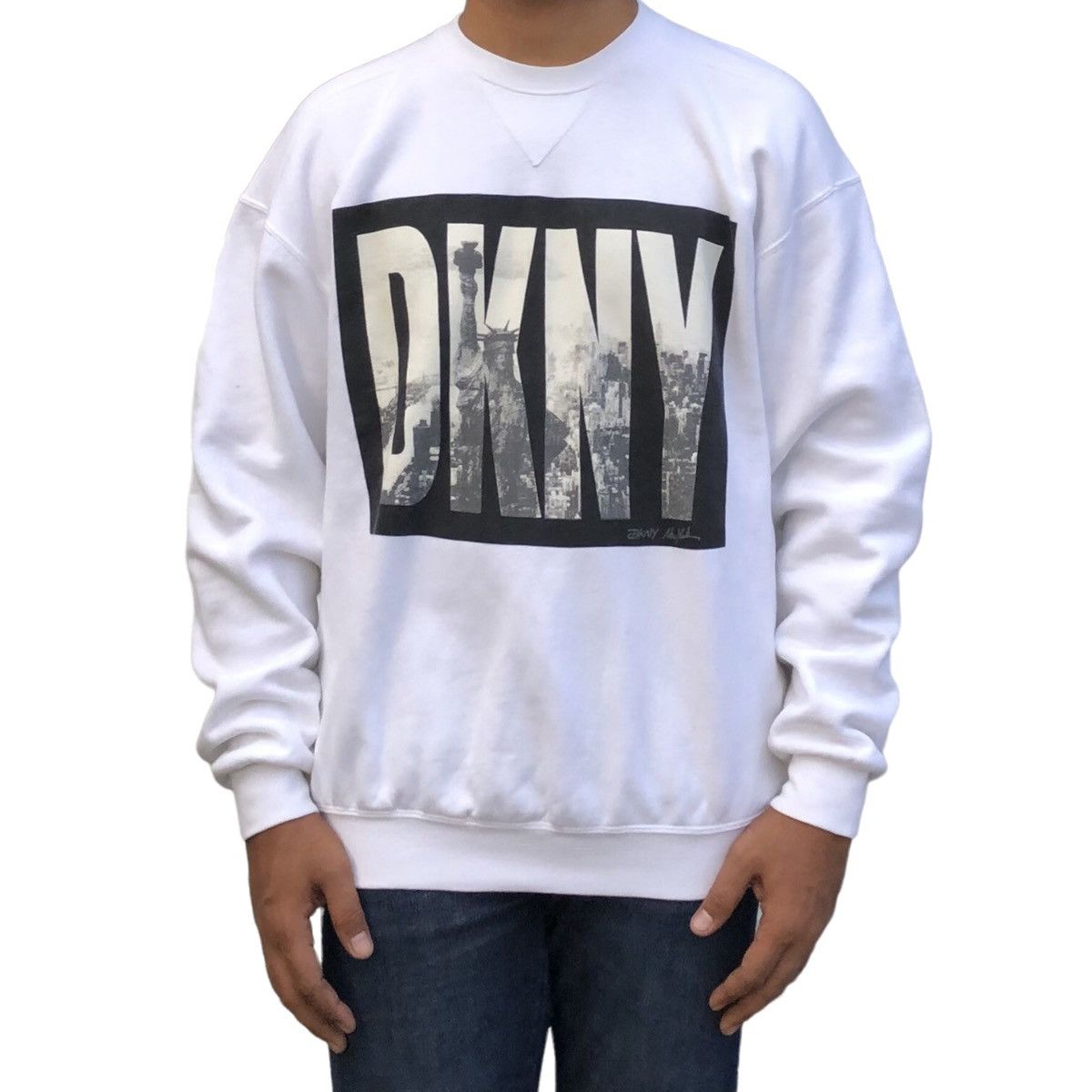 DKNY Vintage 90s DKNY Jeans Big Logo Sweatshirt Size US L / EU 52-54 / 3 - 8 Thumbnail
