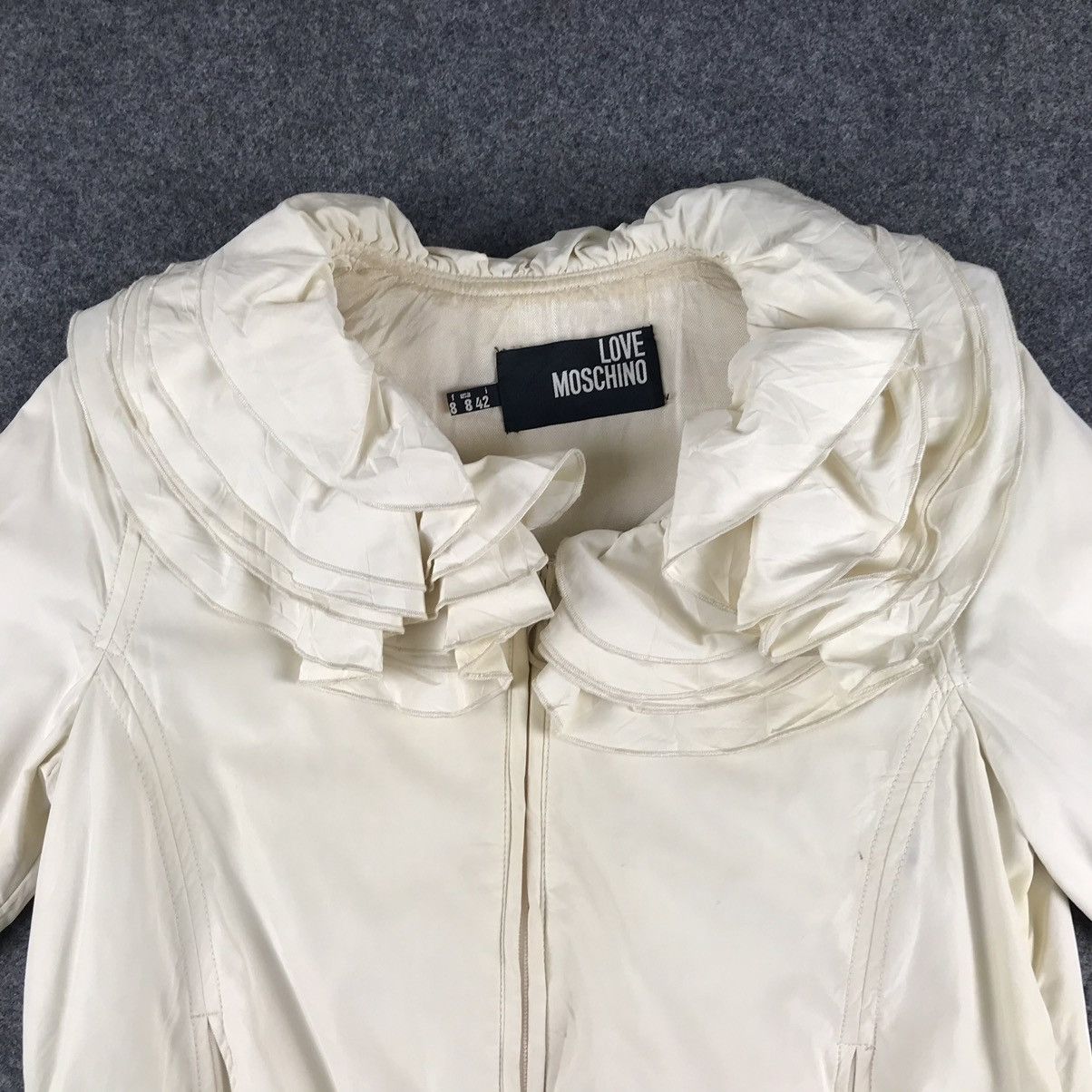 Moschino Very Rare Vintage Moschino Jacket full zipper rare design Size S / US 4 / IT 40 - 8 Thumbnail