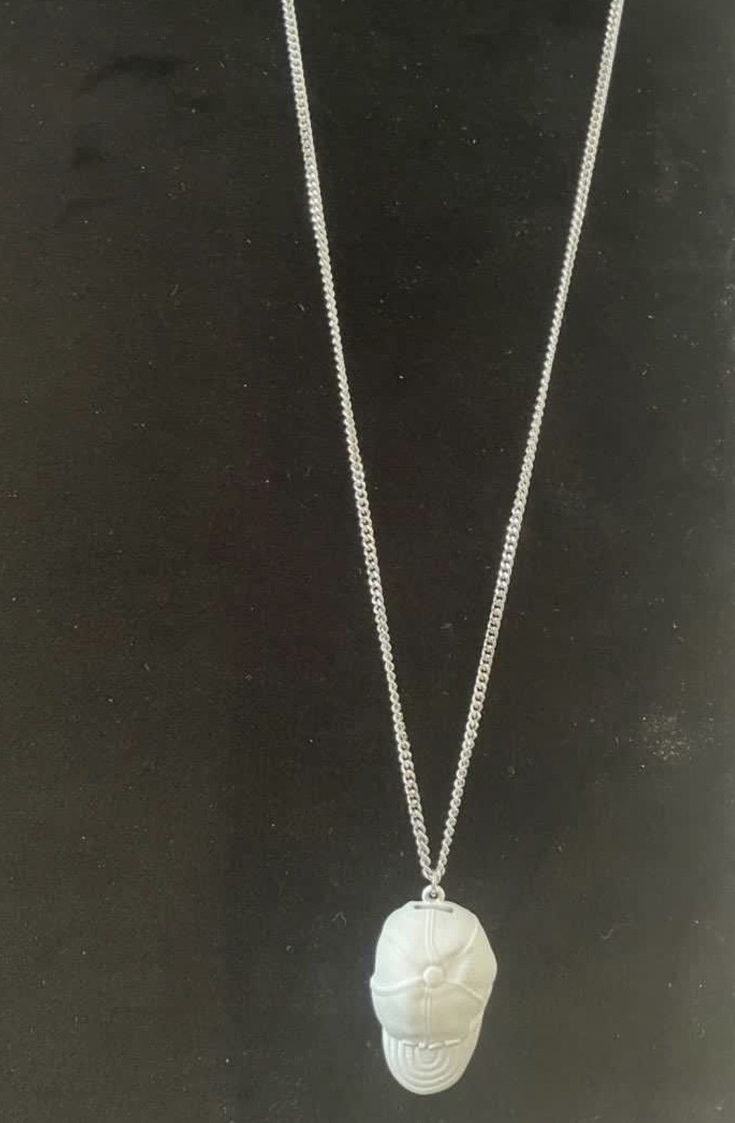 Daniel Arsham × Dior 🔥 Rare Dior x Daniel Arsham cap necklace Size ONE SIZE - 5 Thumbnail