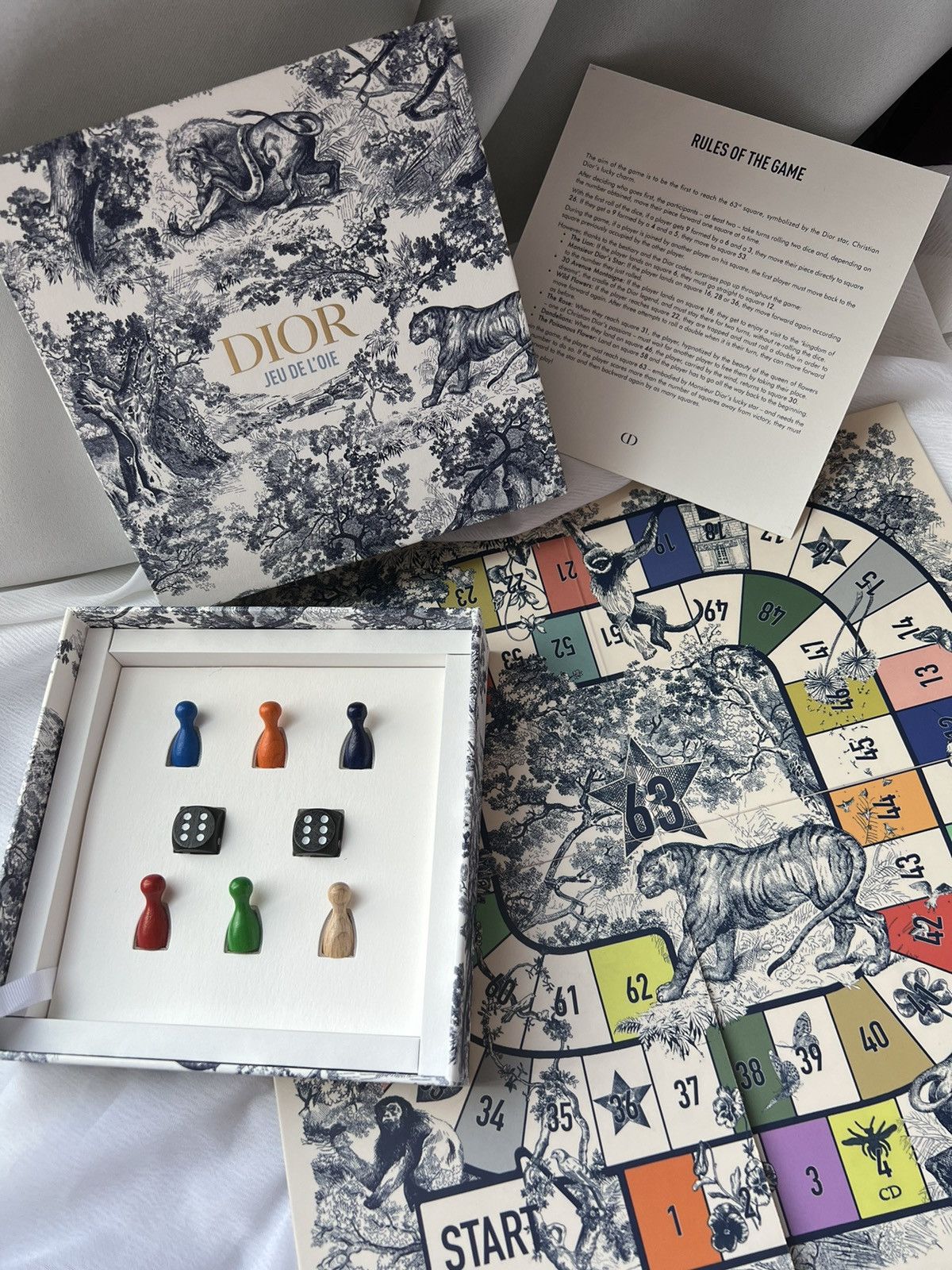 Dior 🔥 Rare Dior VIP Board Game Chess and dice home decor Size ONE SIZE - 1 Thumbnail