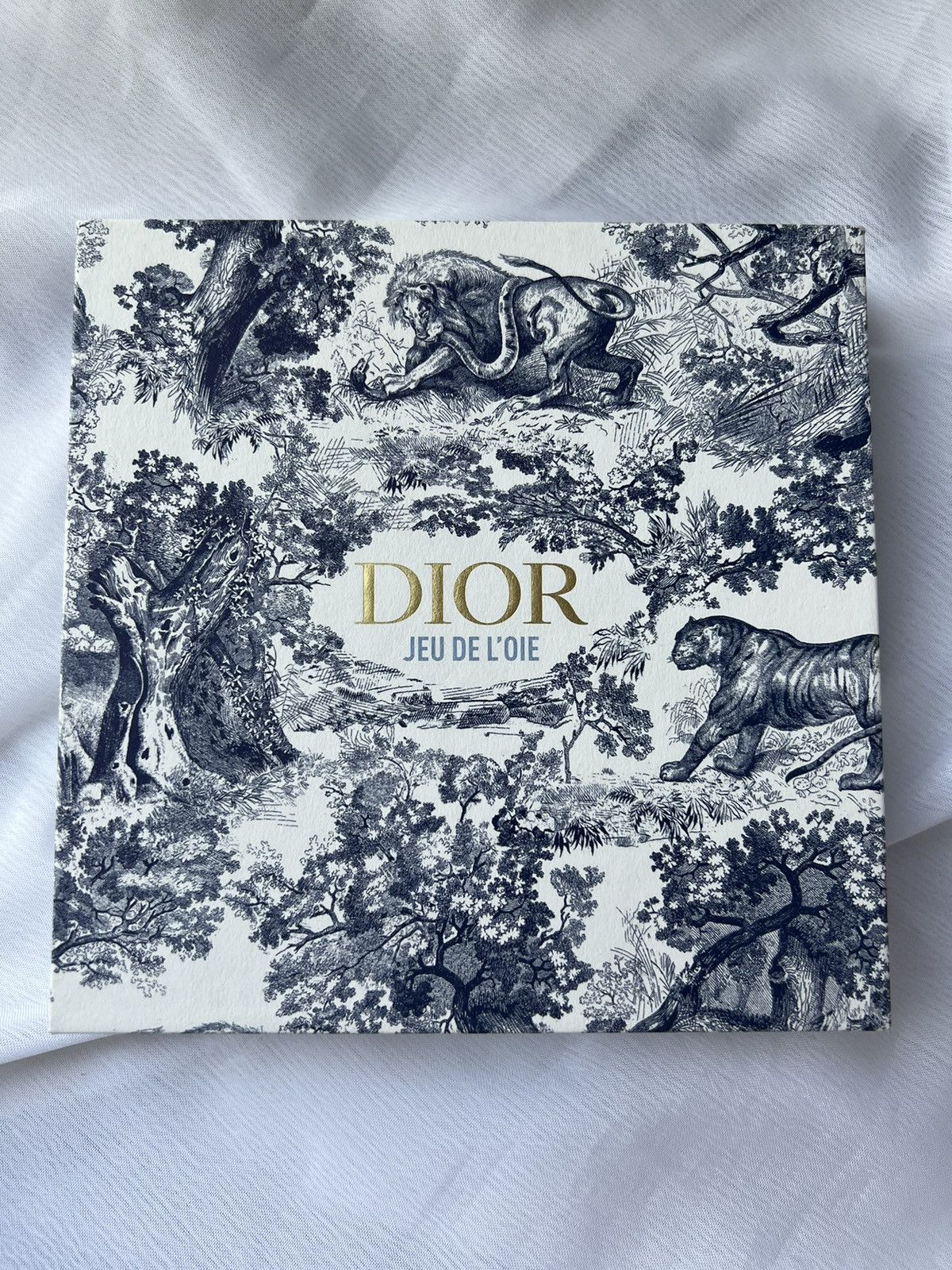 Dior 🔥 Rare Dior VIP Board Game Chess and dice home decor Size ONE SIZE - 5 Thumbnail