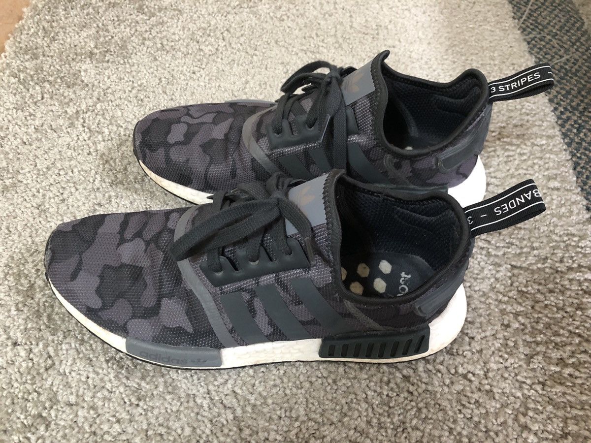 Adidas RARE SOLDOUT NMD_R1 Core Black Camo 2018 Size US 9 / EU 42 - 4 Thumbnail