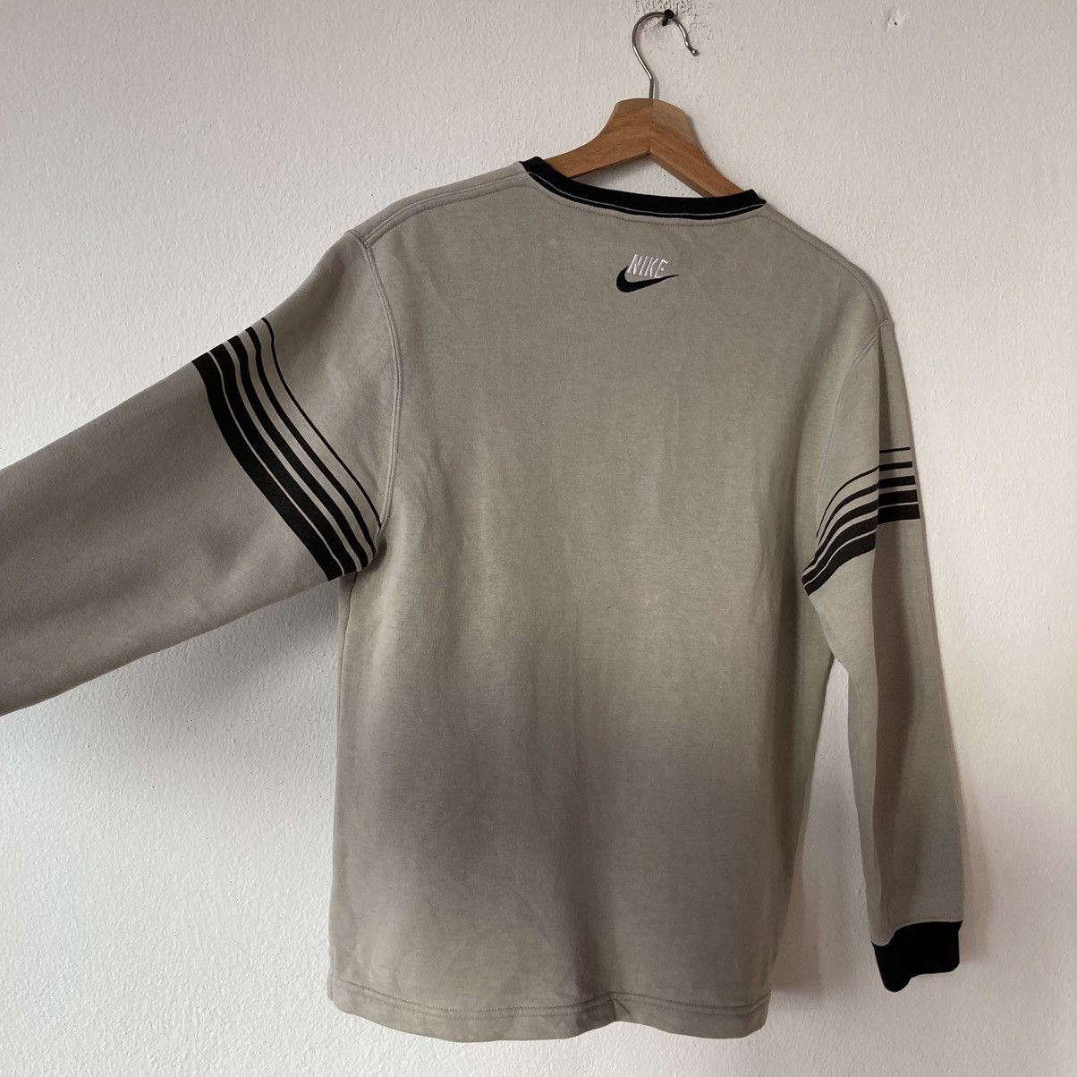 Nike Nike Big Swoosh Sweatshirt Crewneck Size US L / EU 52-54 / 3 - 8 Thumbnail