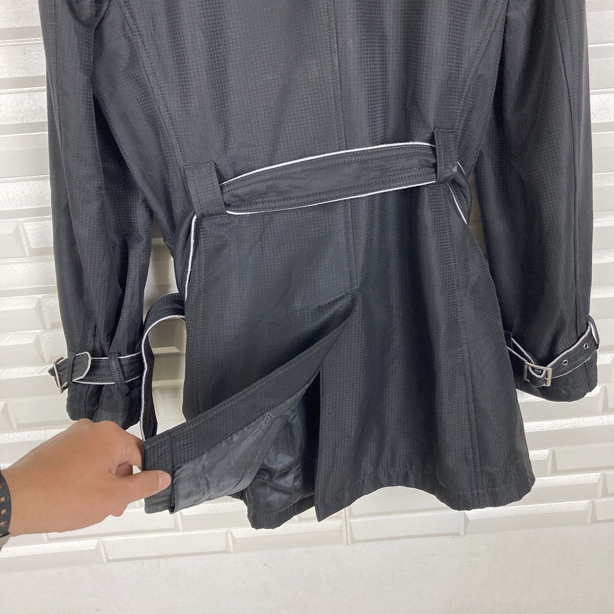 Katharine Hamnett London Katharine Hamnett London Bondage Heavy Coat Size US M / EU 48-50 / 2 - 16 Thumbnail