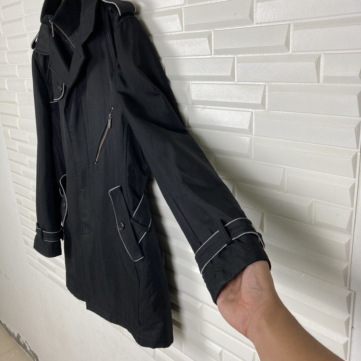 Katharine Hamnett London Katharine Hamnett London Bondage Heavy Coat Size US M / EU 48-50 / 2 - 7 Thumbnail