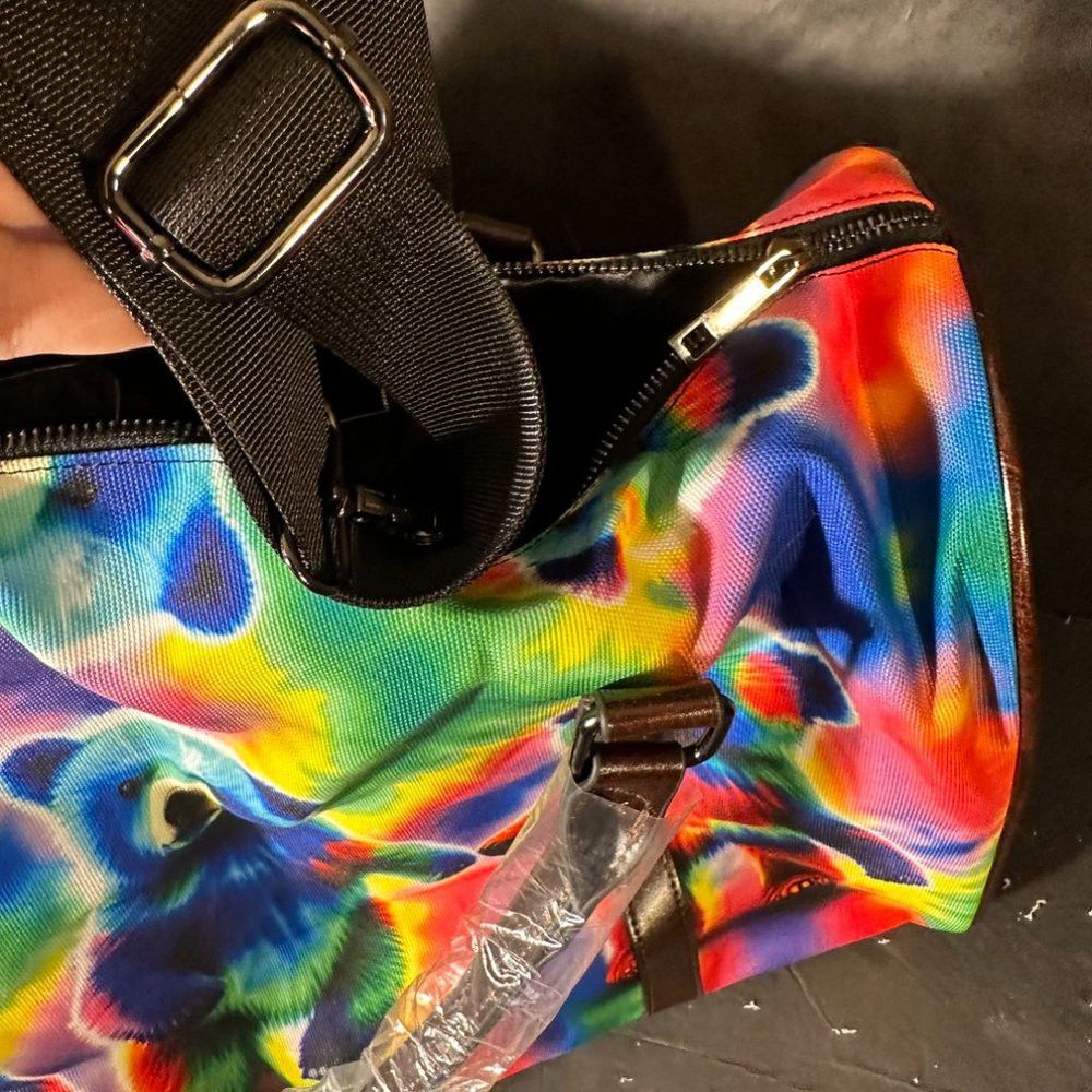 Other Dancing Bears Tie Dye Travel Bag NWT Sports Overnight Size ONE SIZE - 6 Thumbnail