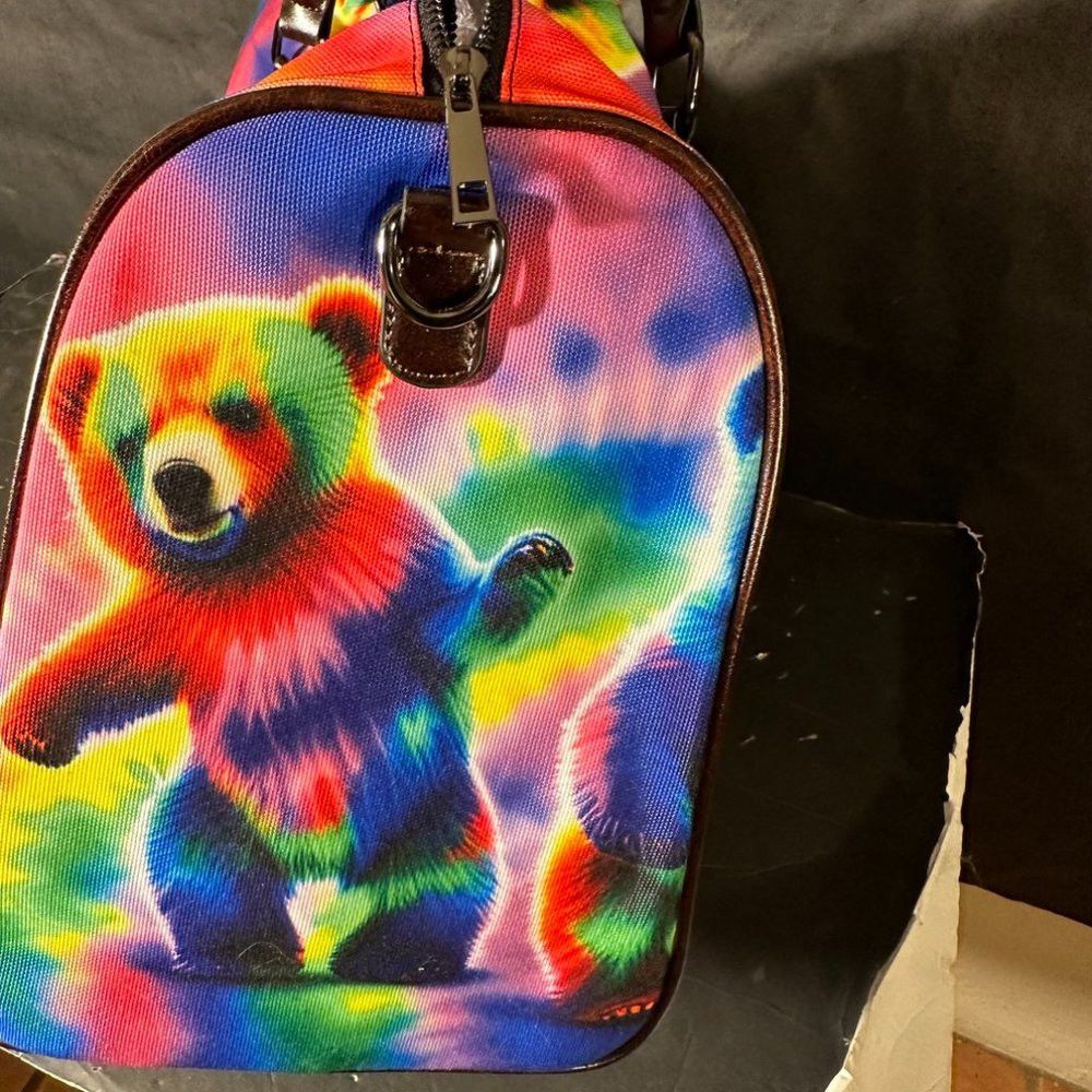 Other Dancing Bears Tie Dye Travel Bag NWT Sports Overnight Size ONE SIZE - 4 Thumbnail
