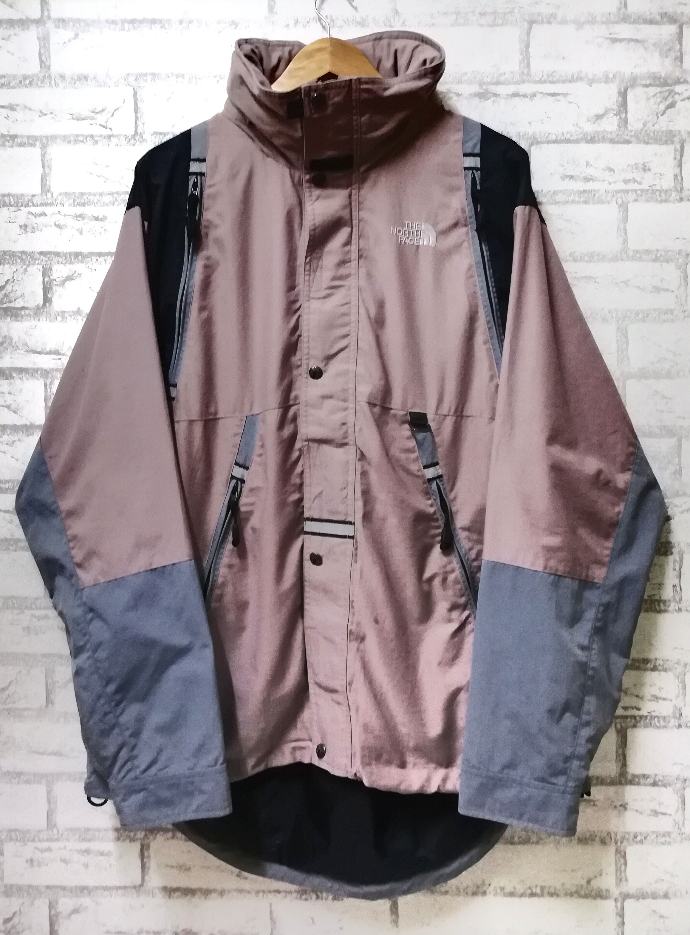 The North Face Vintage 90s The North Face Sawtooth Jacket | Grailed