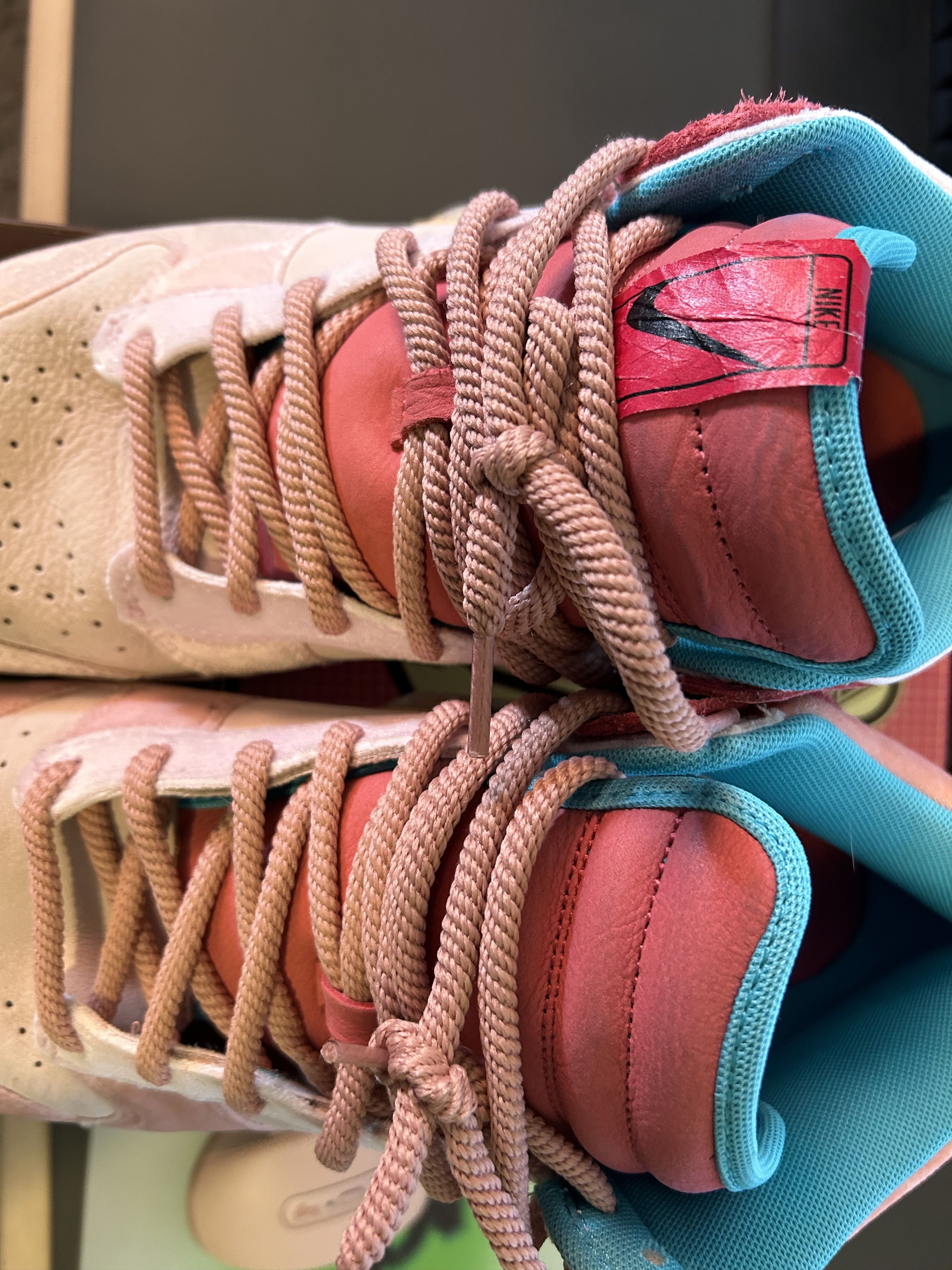 Nike × Social Status Nike x Social Status Dunk Mid Strawberry Milk Size US 12.5 / EU 45-46 - 8 Thumbnail