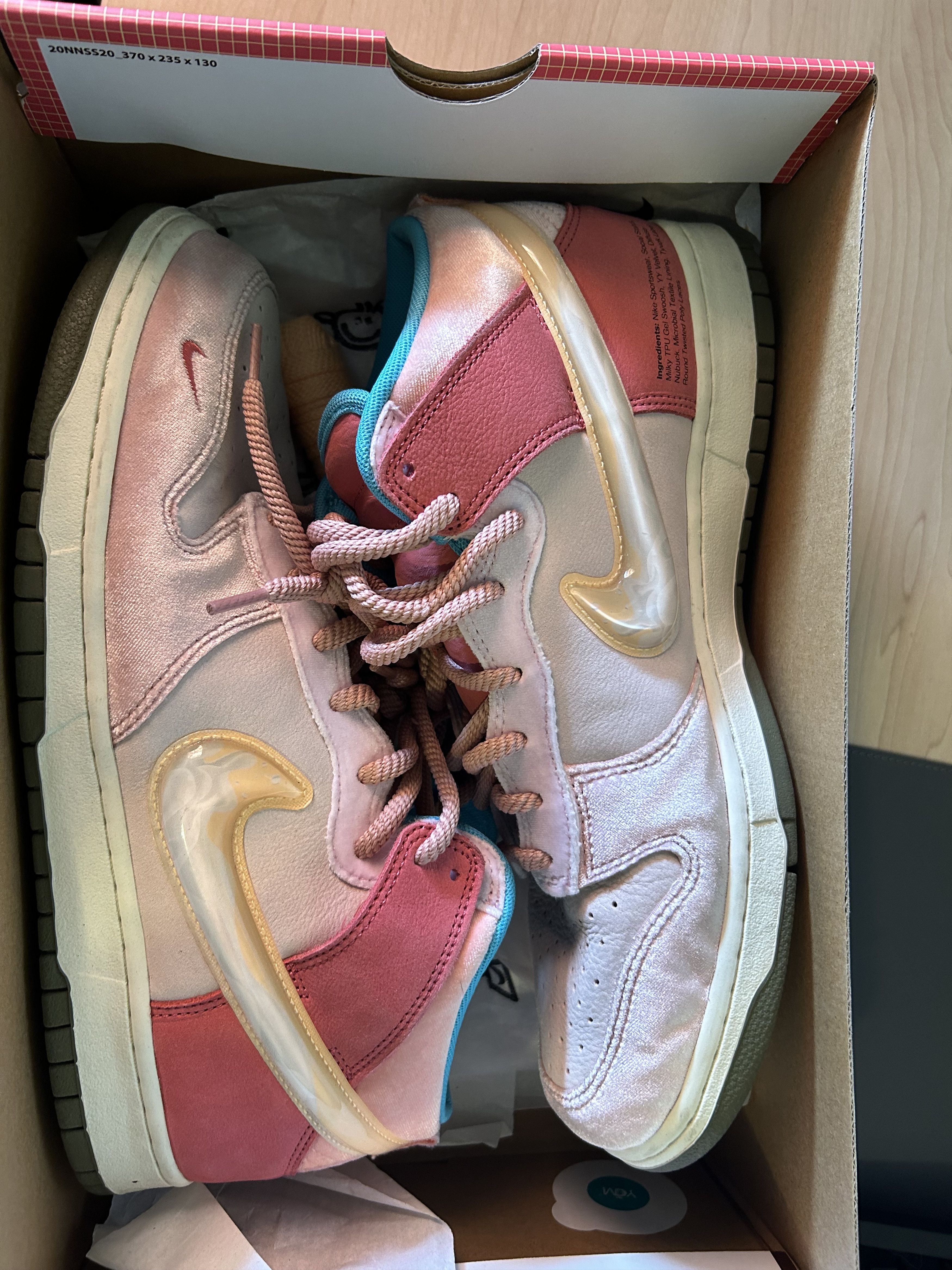 Nike × Social Status Nike x Social Status Dunk Mid Strawberry Milk Size US 12.5 / EU 45-46 - 6 Thumbnail