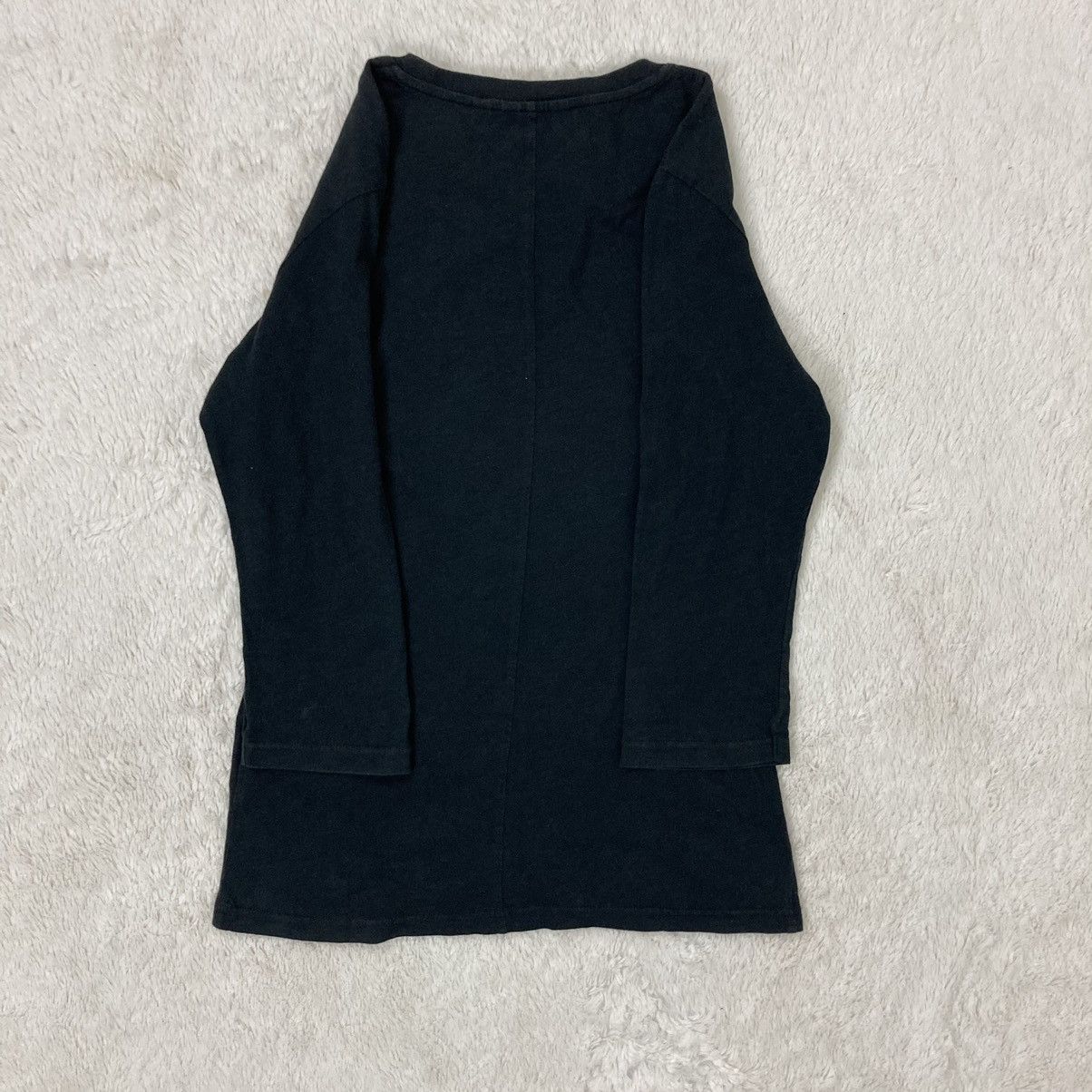 Undercover × Uniqlo Jun Takahashi Undercover Uniqlo 3/4 Sleeve Tee Size US S / EU 44-46 / 1 - 9 Thumbnail