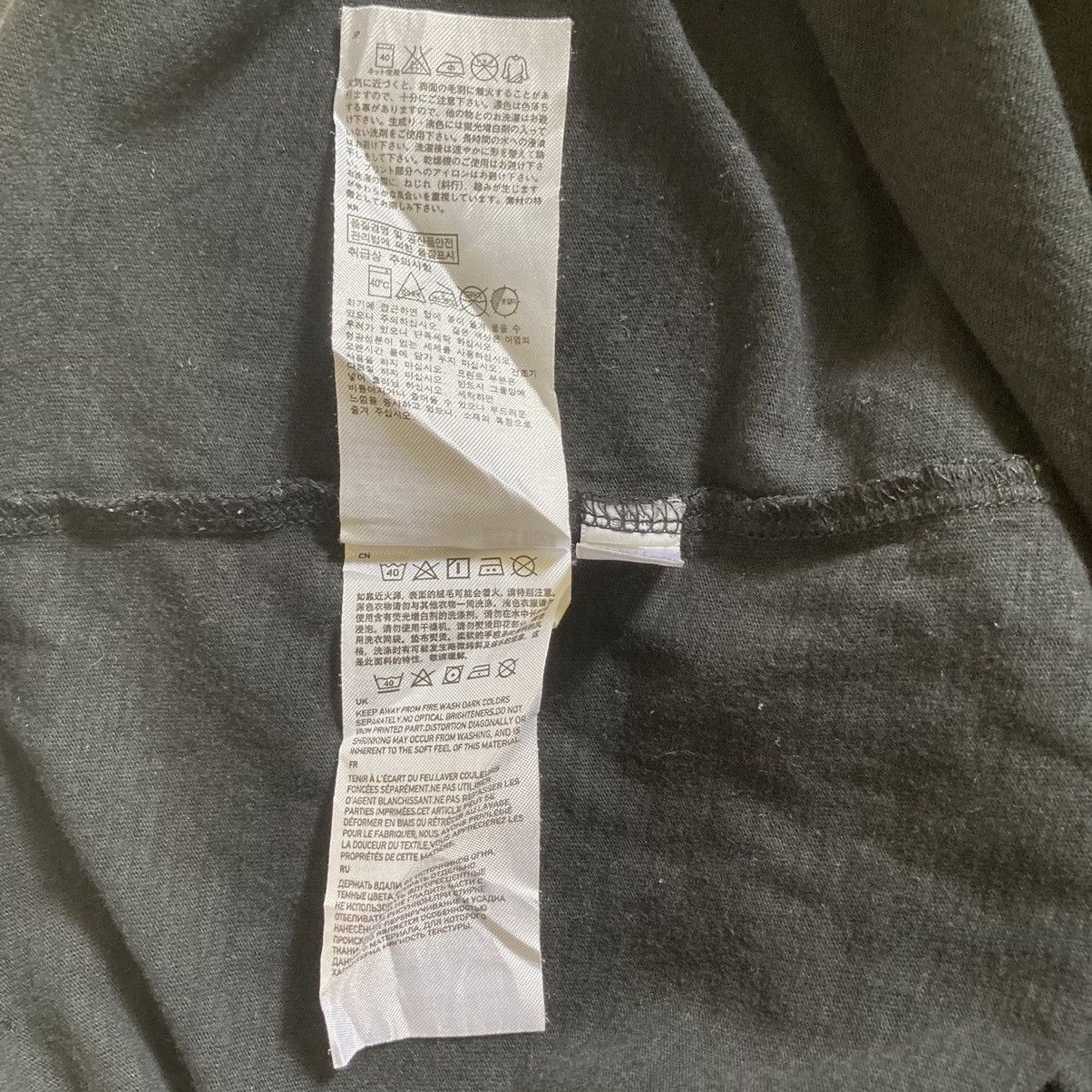 Undercover × Uniqlo Jun Takahashi Undercover Uniqlo 3/4 Sleeve Tee Size US S / EU 44-46 / 1 - 12 Thumbnail