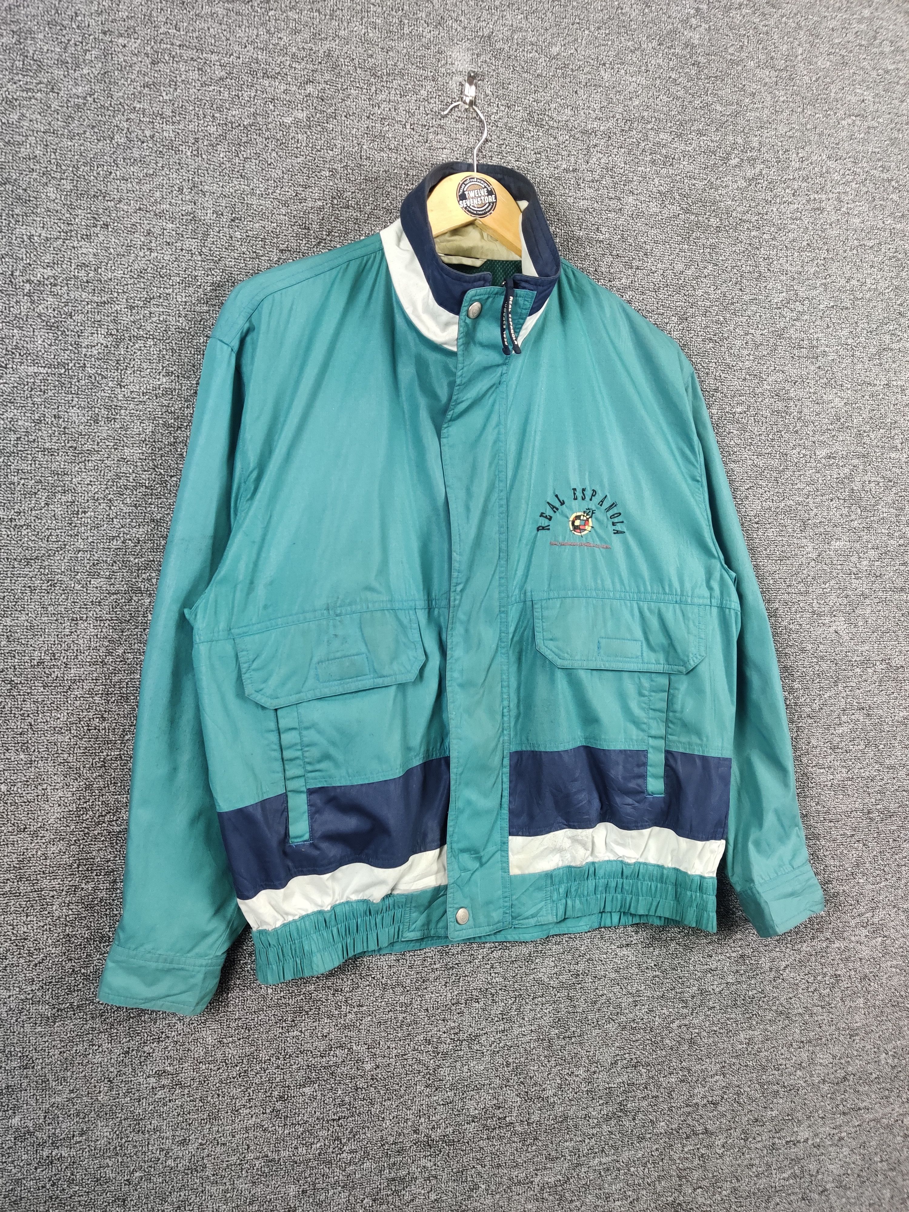 Vintage Vintage Real Espanola Football Windbreaker Light Jacket Size US L / EU 52-54 / 3 - 6 Thumbnail