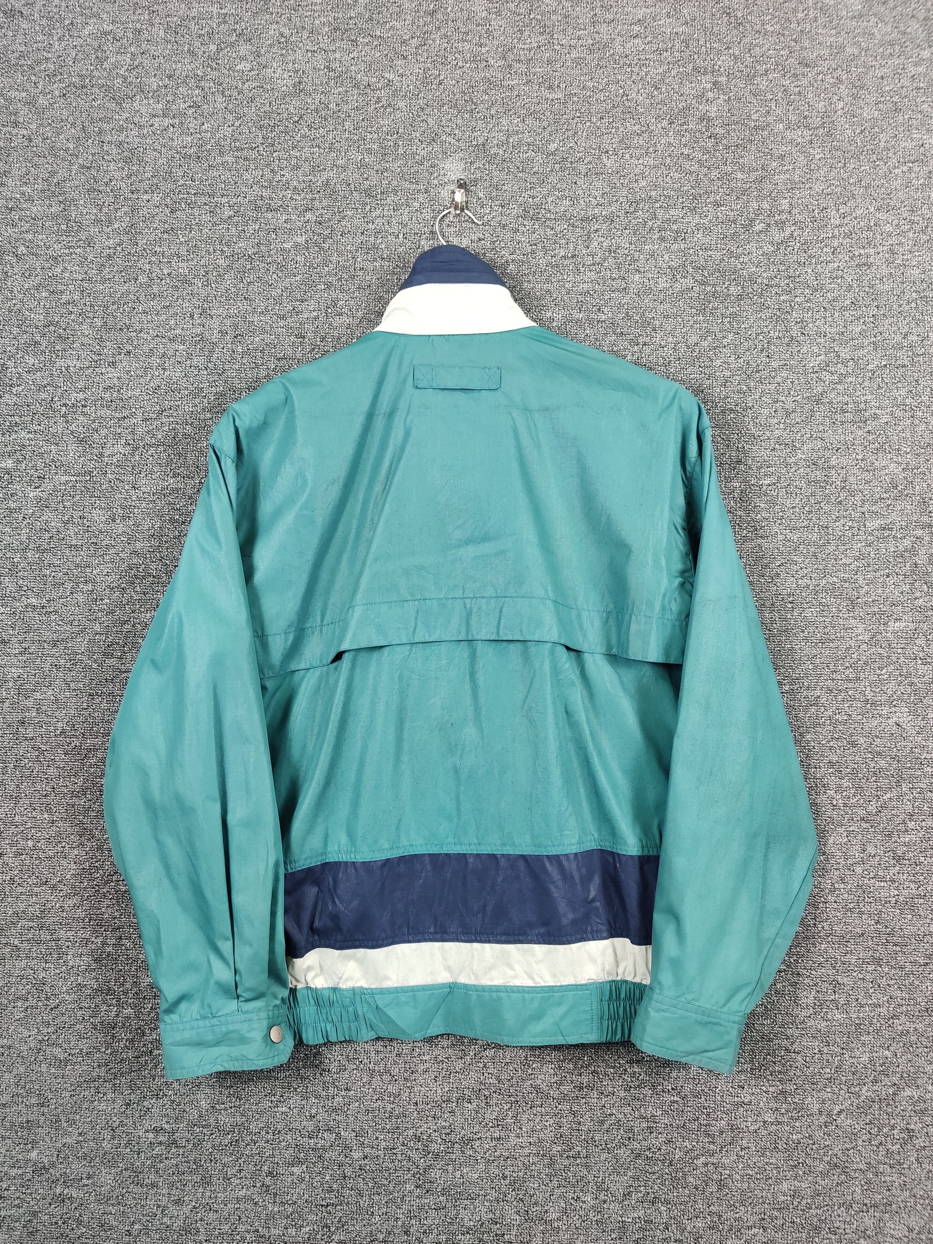 Vintage Vintage Real Espanola Football Windbreaker Light Jacket Size US L / EU 52-54 / 3 - 5 Thumbnail