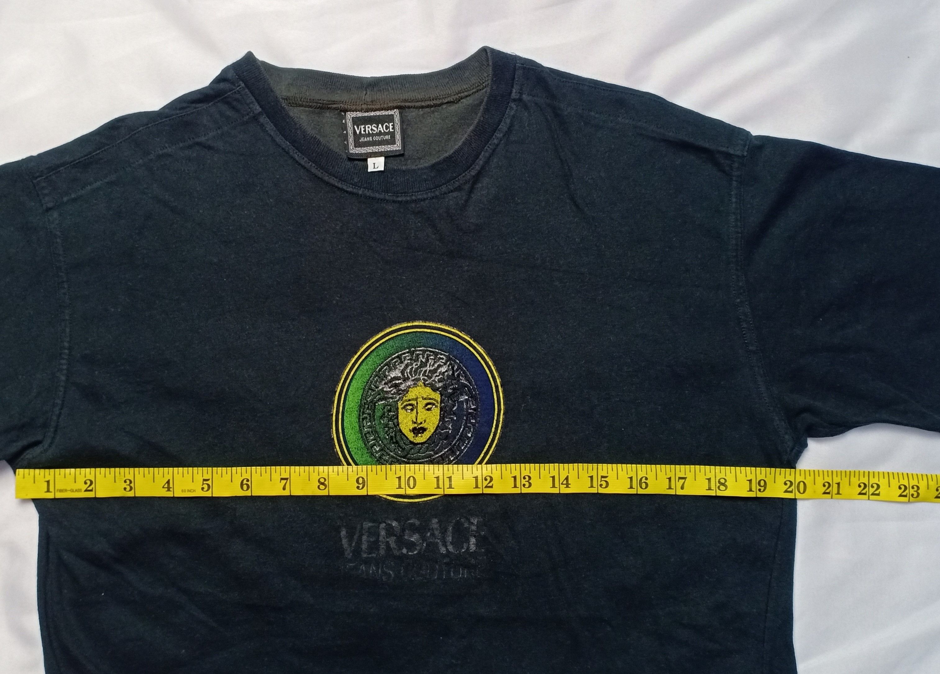 Versace Jeans Couture Vintage Versace Jeans Couture Medusa Big Logo Tee Size US M / EU 48-50 / 2 - 7 Thumbnail