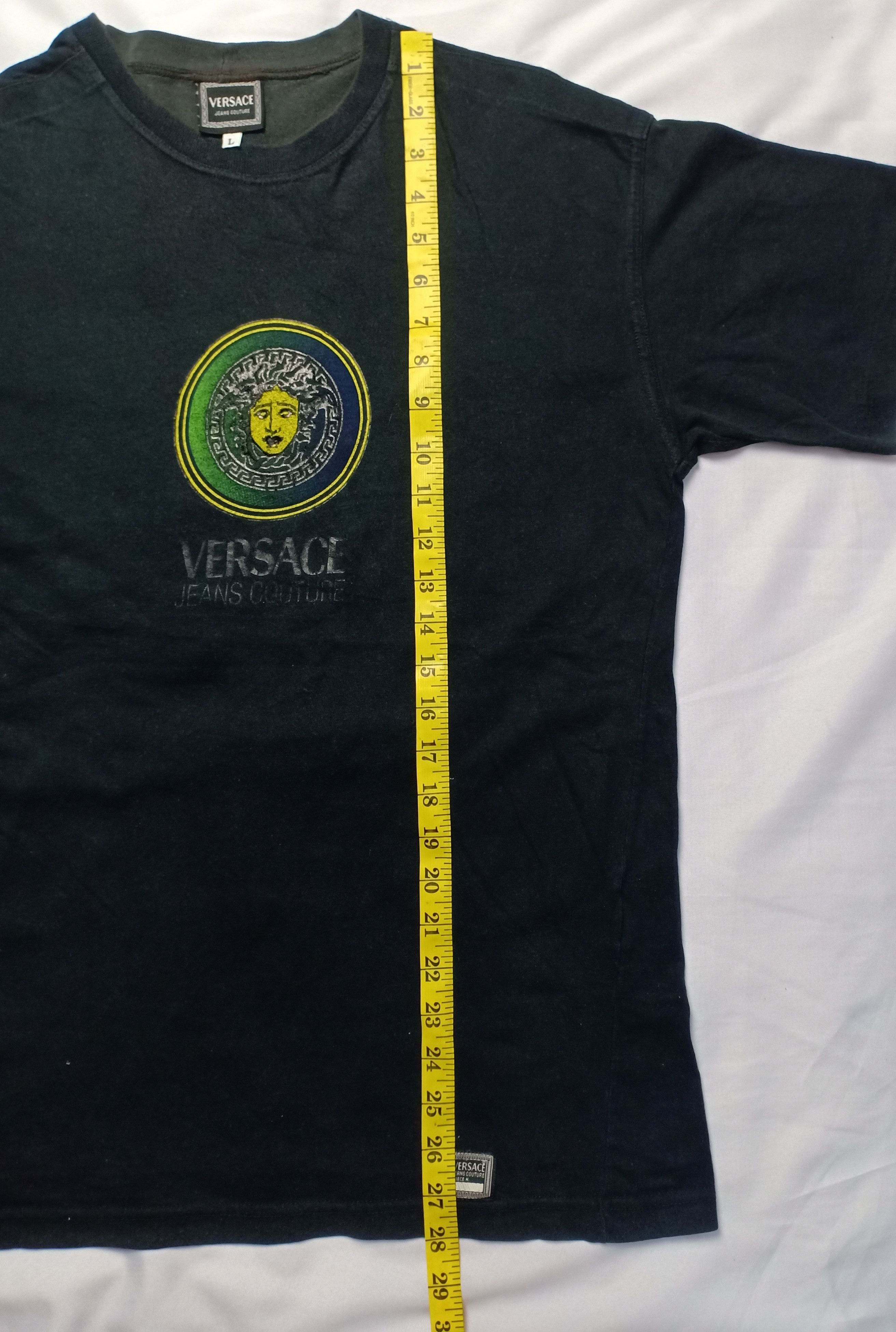 Versace Jeans Couture Vintage Versace Jeans Couture Medusa Big Logo Tee Size US M / EU 48-50 / 2 - 8 Thumbnail