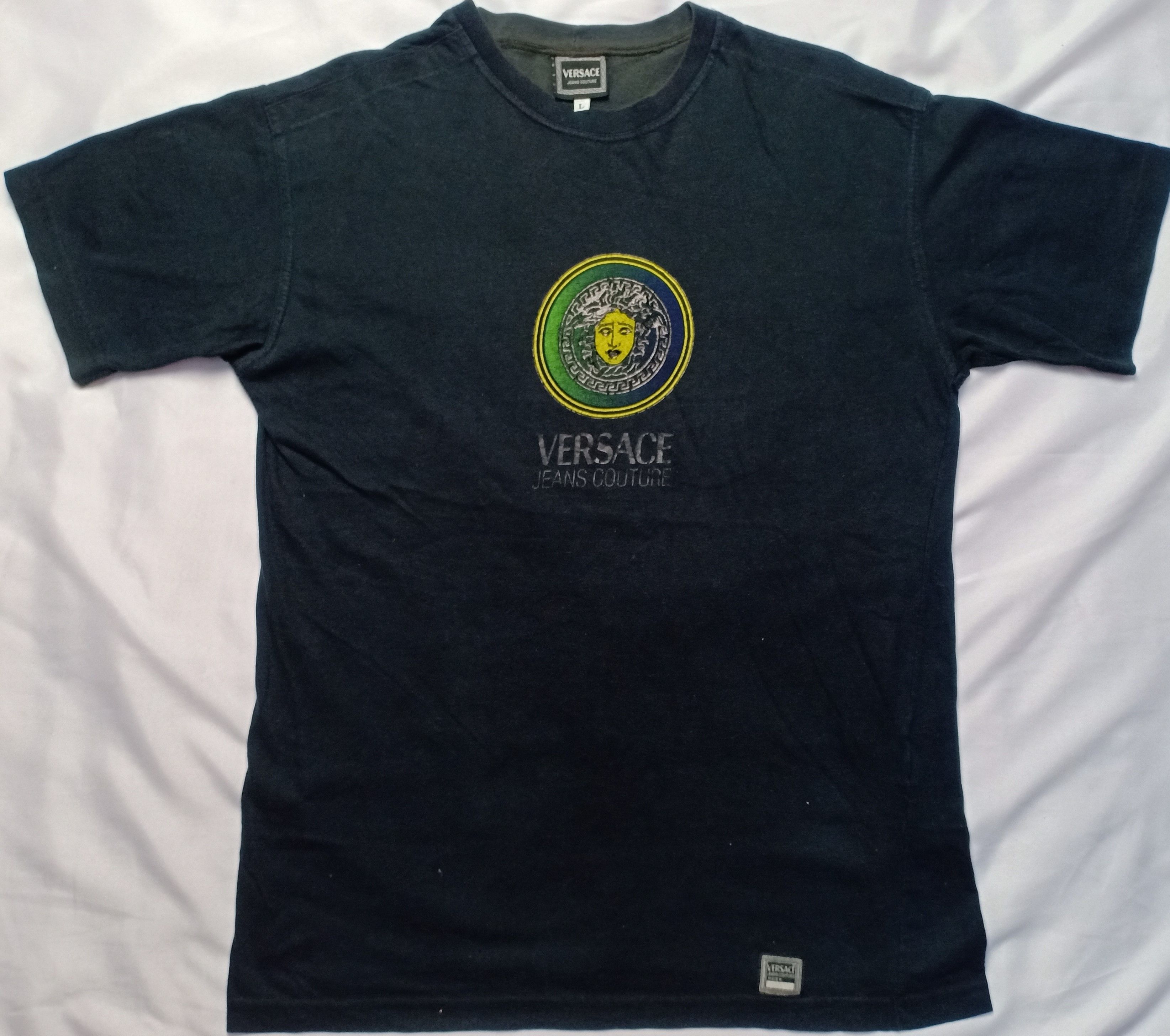 Versace Jeans Couture Vintage Versace Jeans Couture Medusa Big Logo Tee Size US M / EU 48-50 / 2 - 2 Thumbnail
