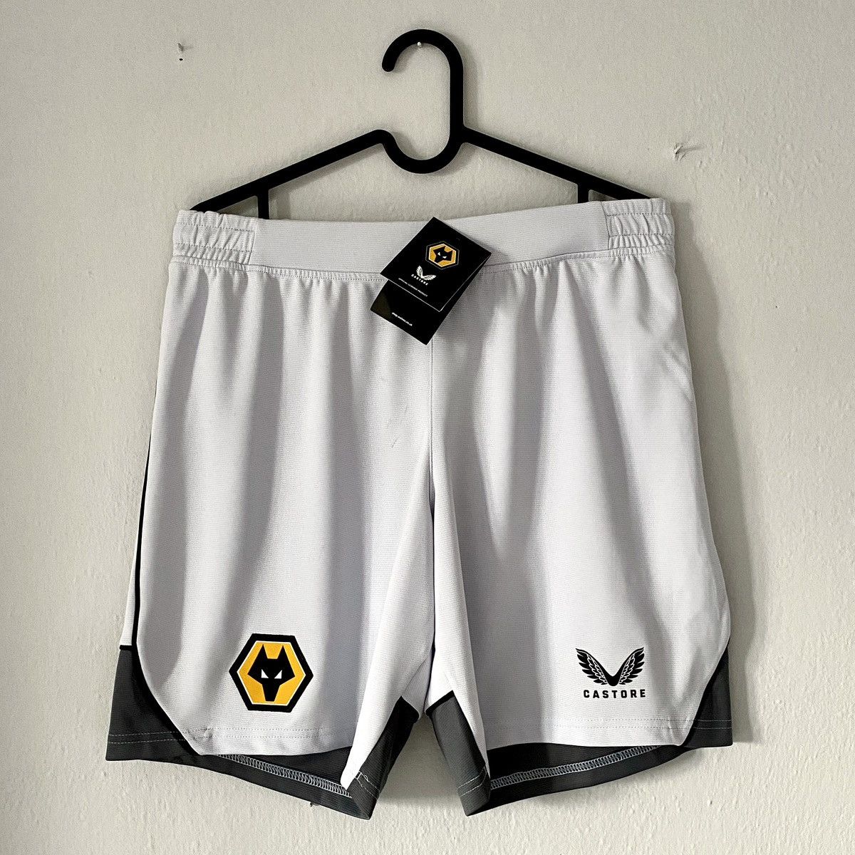 Other NEW 2022 2023 Wolverhampton Castore Third Kit Soccer Shorts Size US 34 / EU 50 - 2 Thumbnail