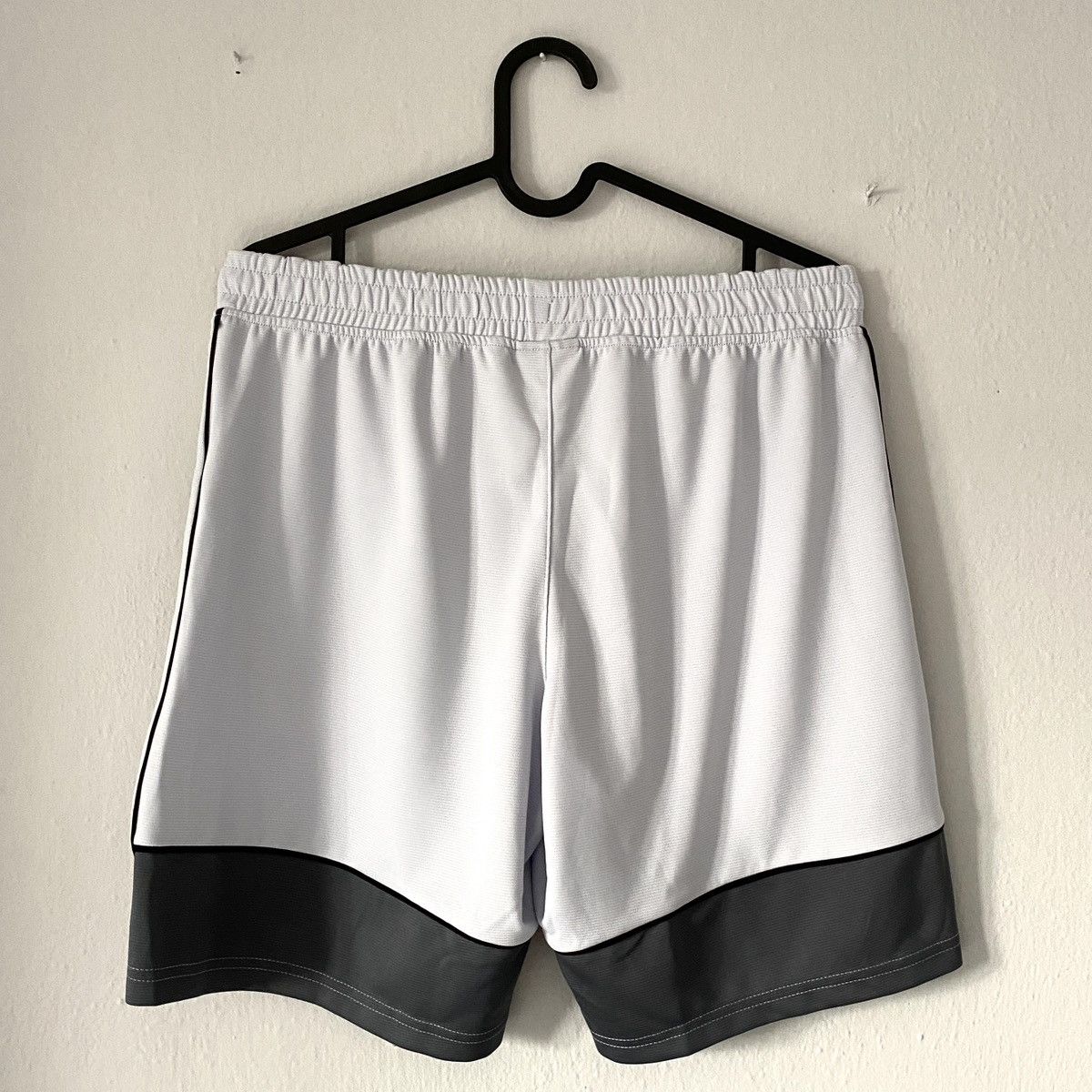 Other NEW 2022 2023 Wolverhampton Castore Third Kit Soccer Shorts Size US 34 / EU 50 - 6 Thumbnail