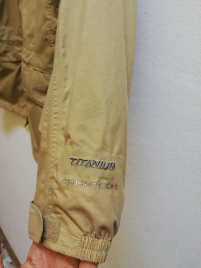 Columbia Vintage Colombia Titanium Omni Tech Heavy Jacket Winter(27) Size US M / EU 48-50 / 2 - 6 Thumbnail