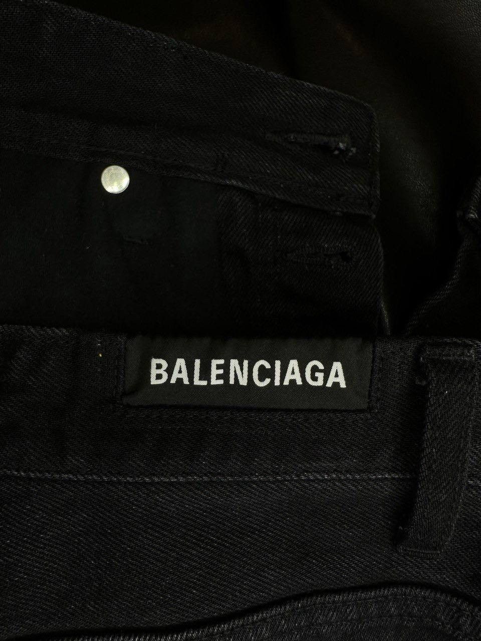 Balenciaga balenciaga distressed denim slashed Size US 27 - 8 Thumbnail