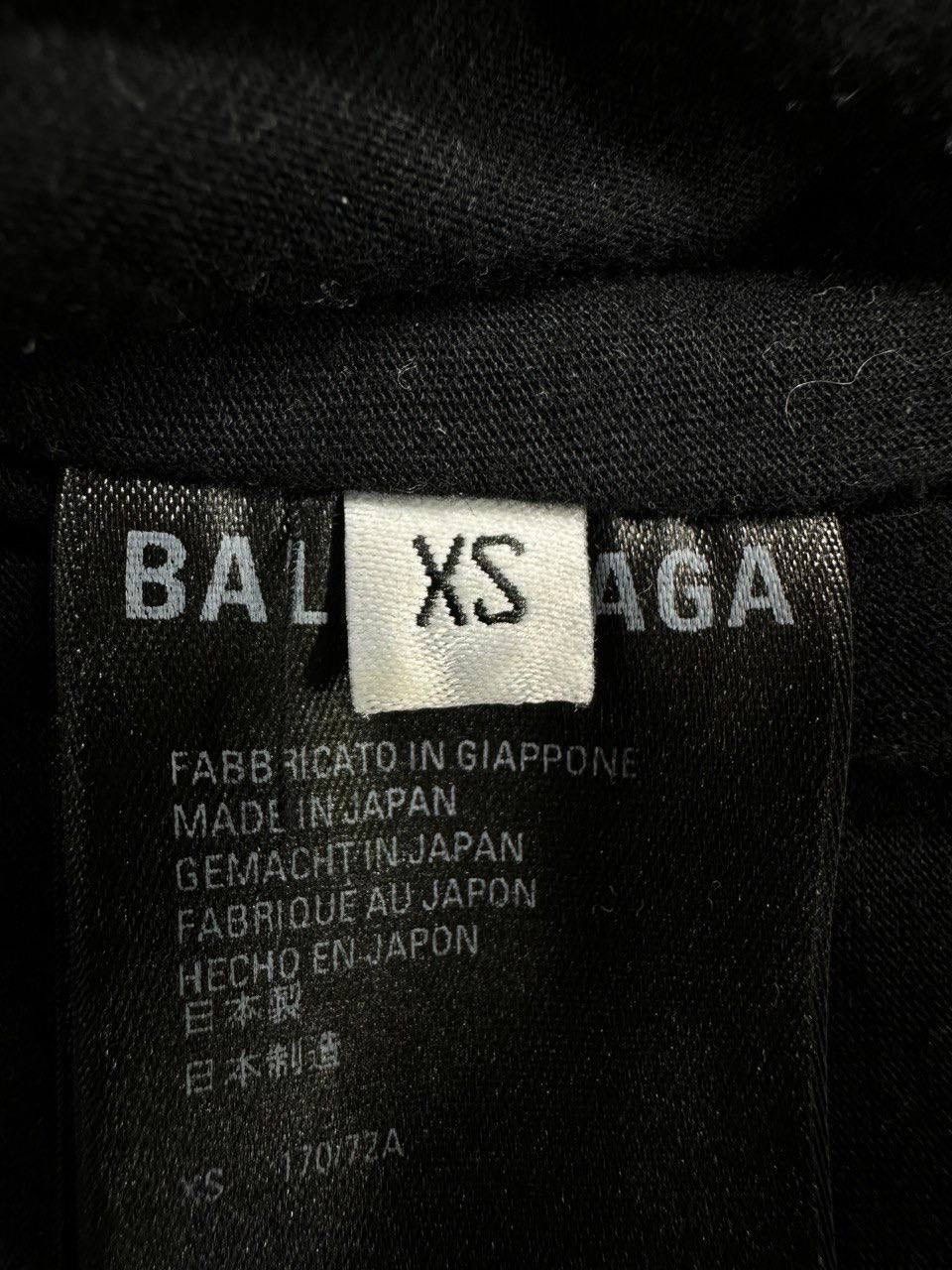 Balenciaga balenciaga distressed denim slashed Size US 27 - 7 Thumbnail