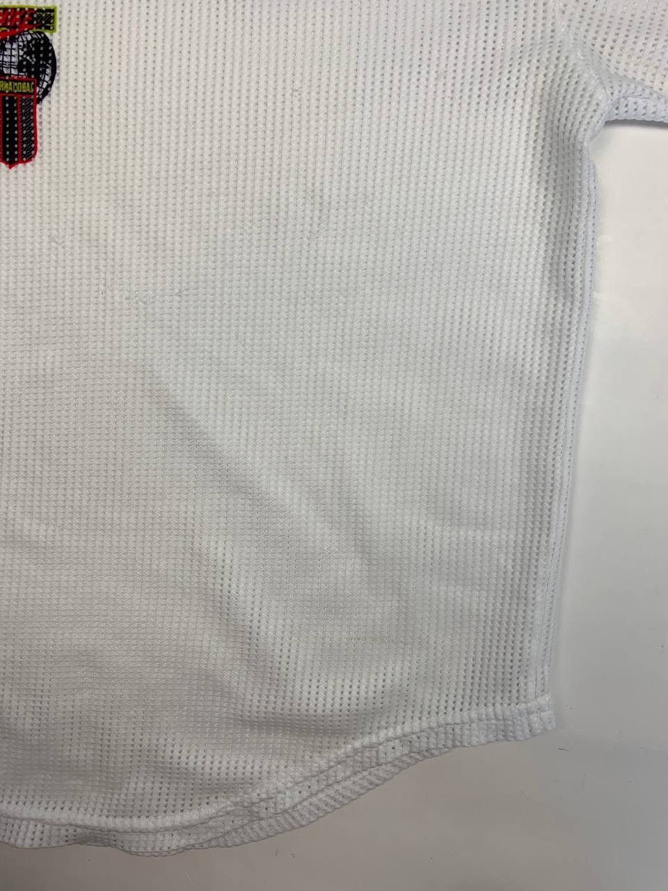 Nike × Vintage Vintage 90s Nike International Tee Size US XL / EU 56 / 4 - 7 Thumbnail