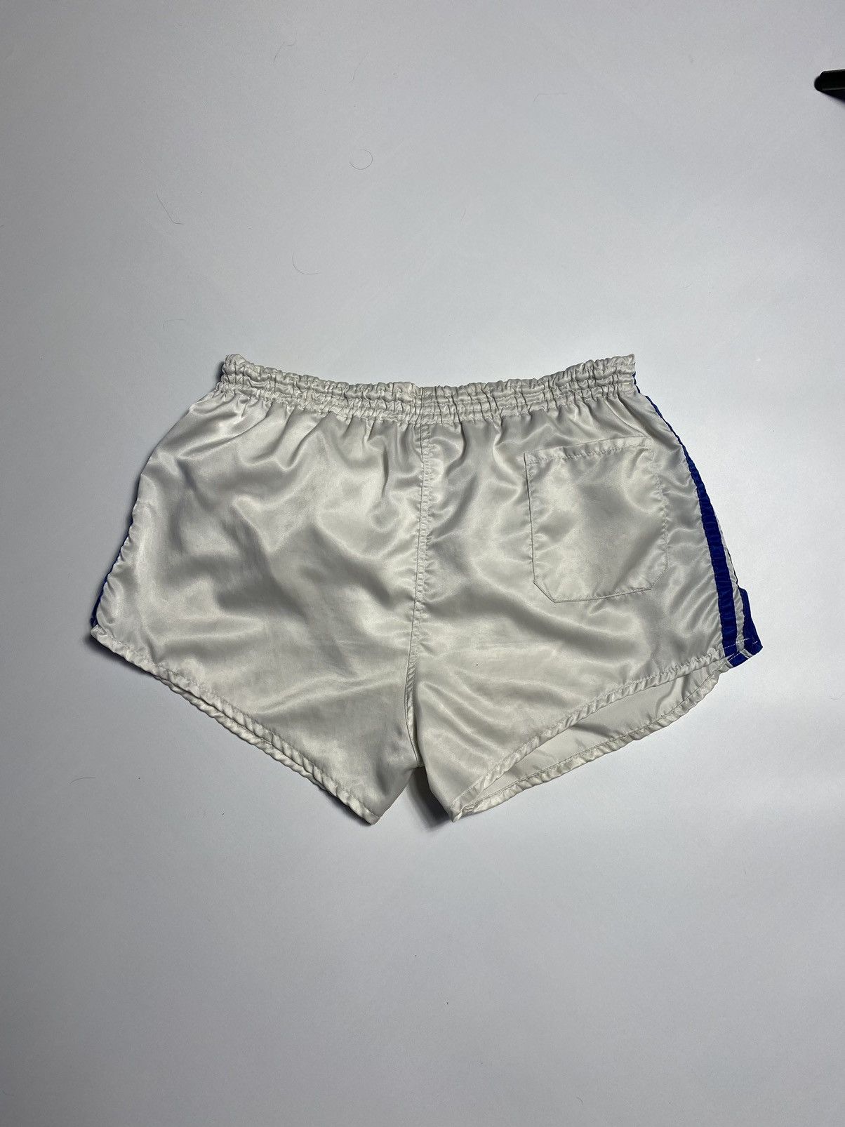 Vintage Adidas Vintage Pik Maribor Shorts 80s Made in West-Germany Size US 34 / EU 50 - 7 Thumbnail