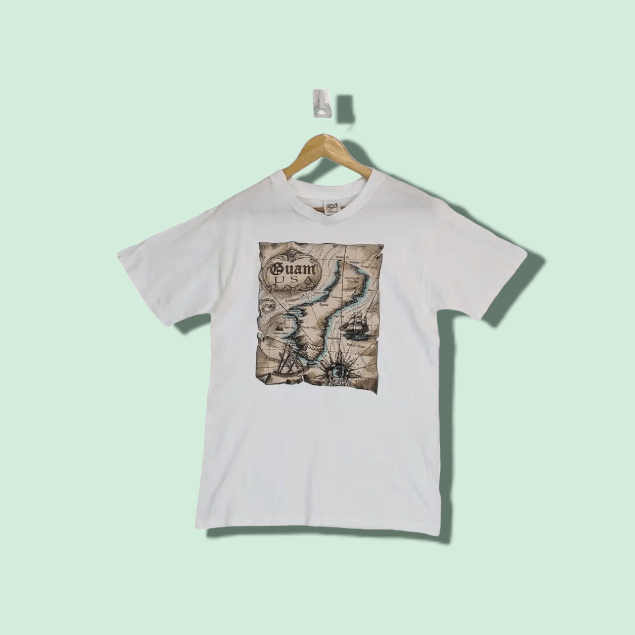 Anvil × Vintage Vintage 90's GUAM Graphic T-Shirt Single Stitches Size US M / EU 48-50 / 2 - 1 Thumbnail