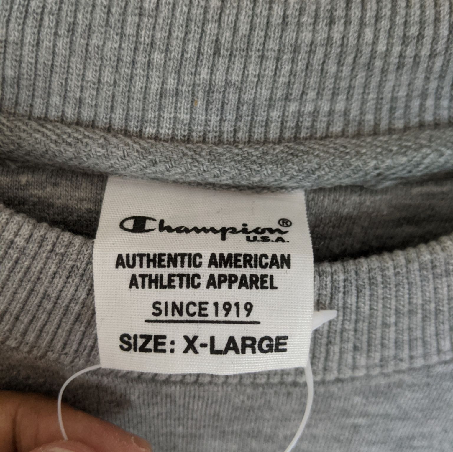 Champion CHAMPION Big Spell Out Logo Jumper Sweatshirt Size US L / EU 52-54 / 3 - 8 Thumbnail