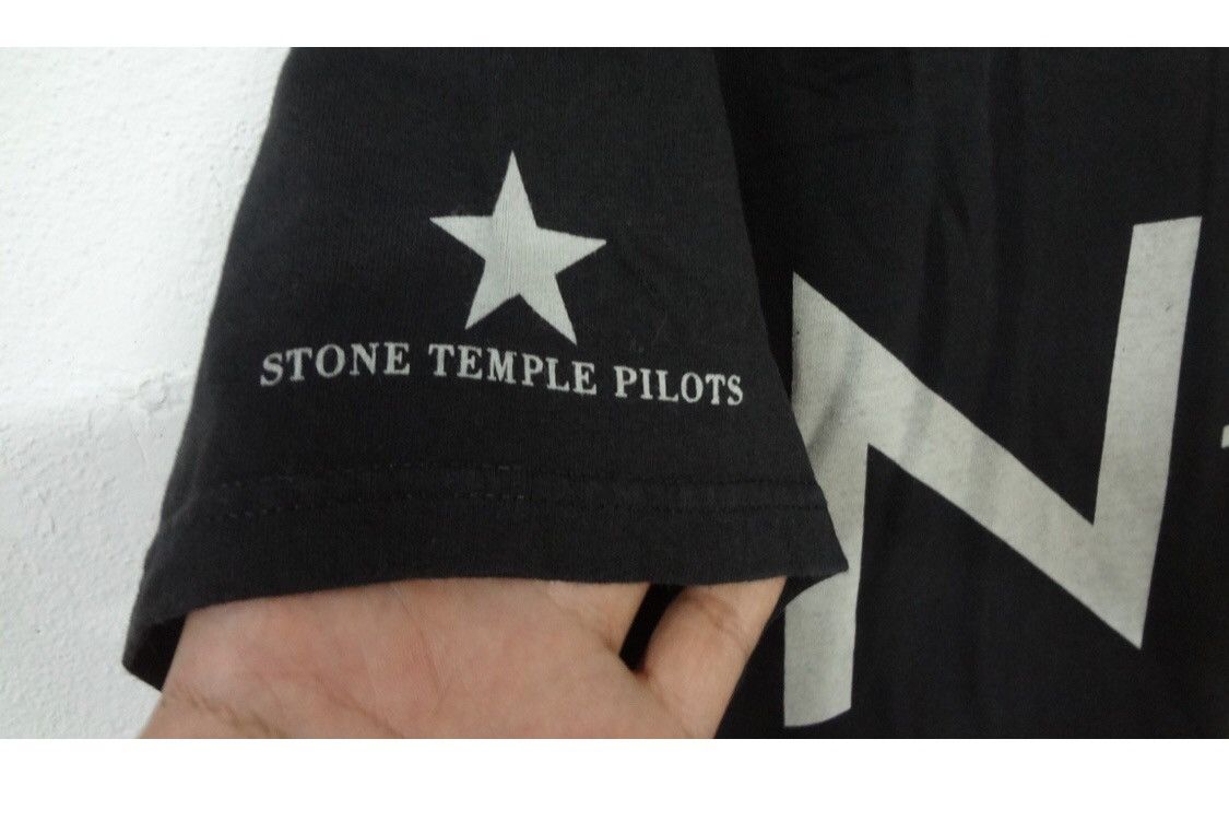Band Tees × Vintage Vintage Y2K Stone Temple Pilots - Mens No. 4 T-shirt Size US M / EU 48-50 / 2 - 3 Thumbnail