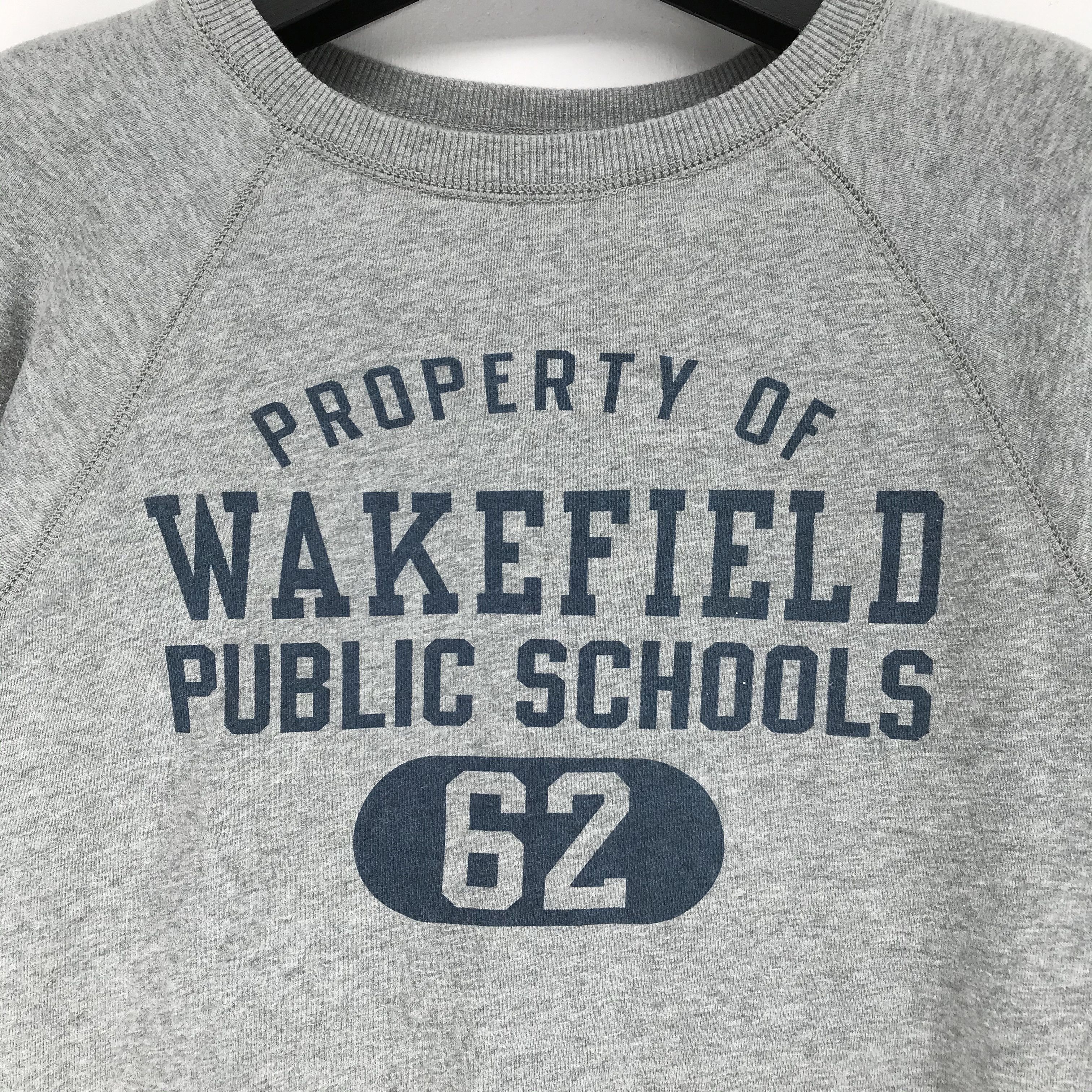 Champion Champion Wakefield Public School Sweatshirt #2168-84 Size US L / EU 52-54 / 3 - 3 Thumbnail