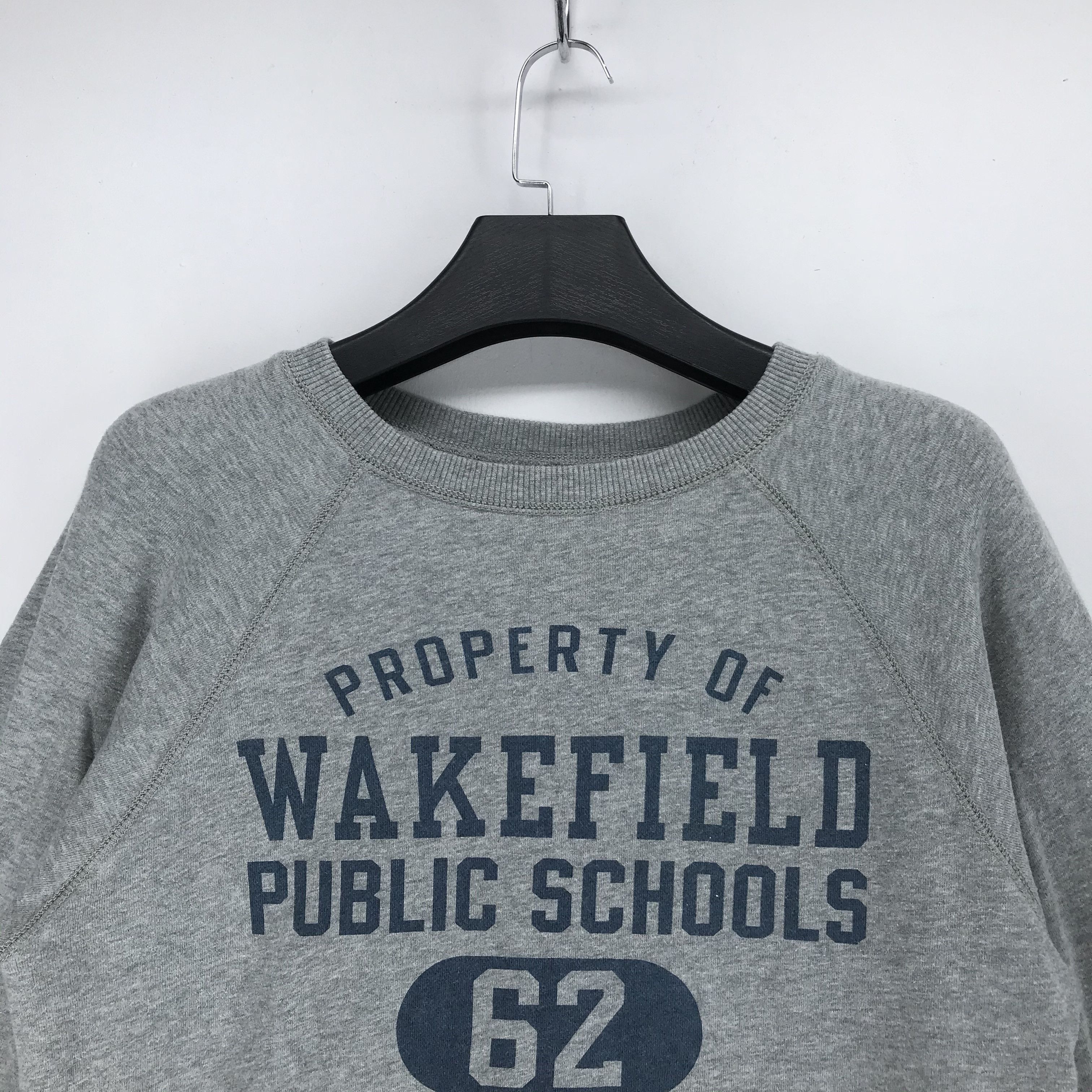 Champion Champion Wakefield Public School Sweatshirt #2168-84 Size US L / EU 52-54 / 3 - 2 Thumbnail