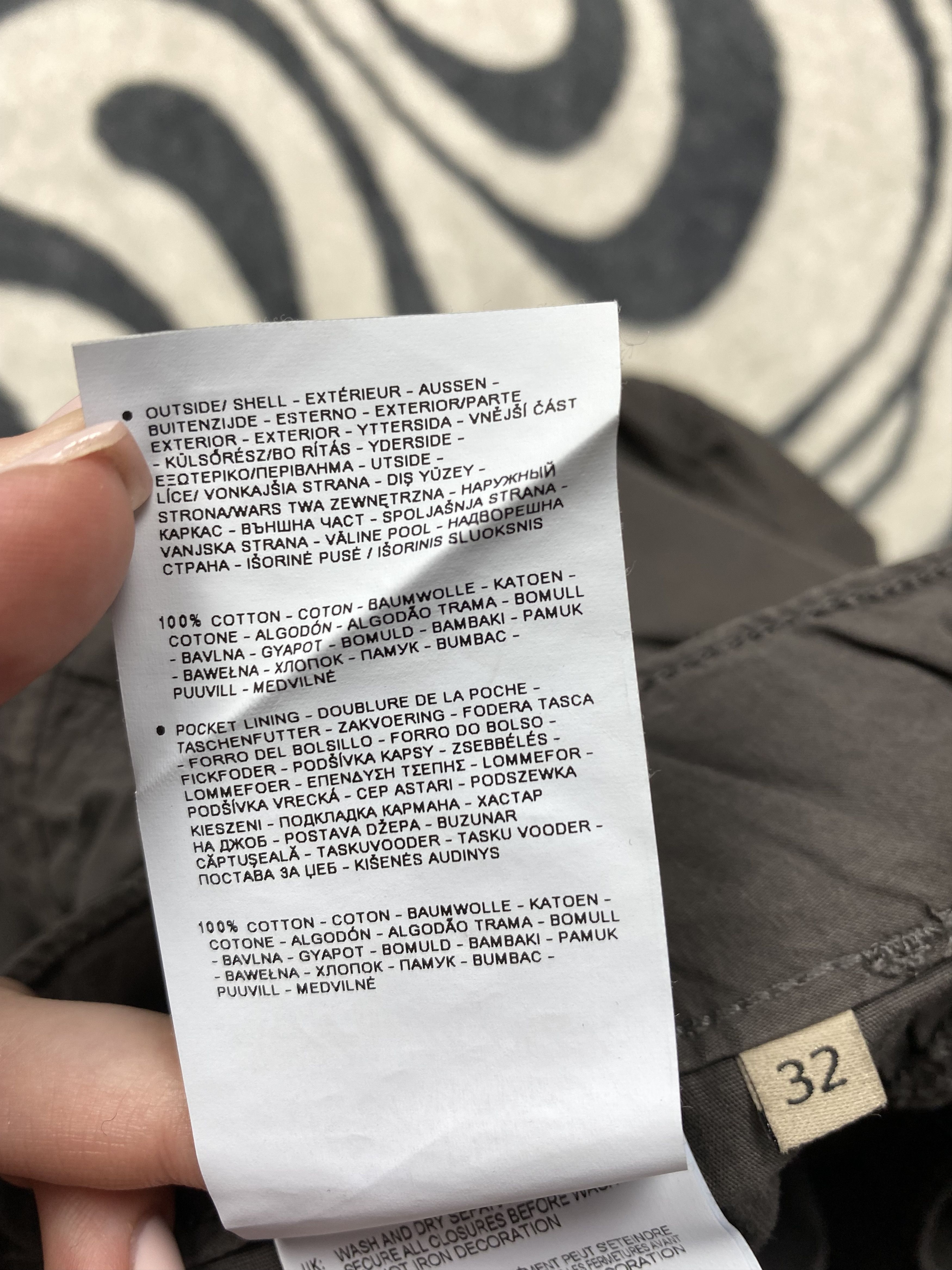 Napapijri × Vintage Napapijri Vintage Mens Cargo Shorts Y2K Size US 32 / EU 48 - 7 Thumbnail
